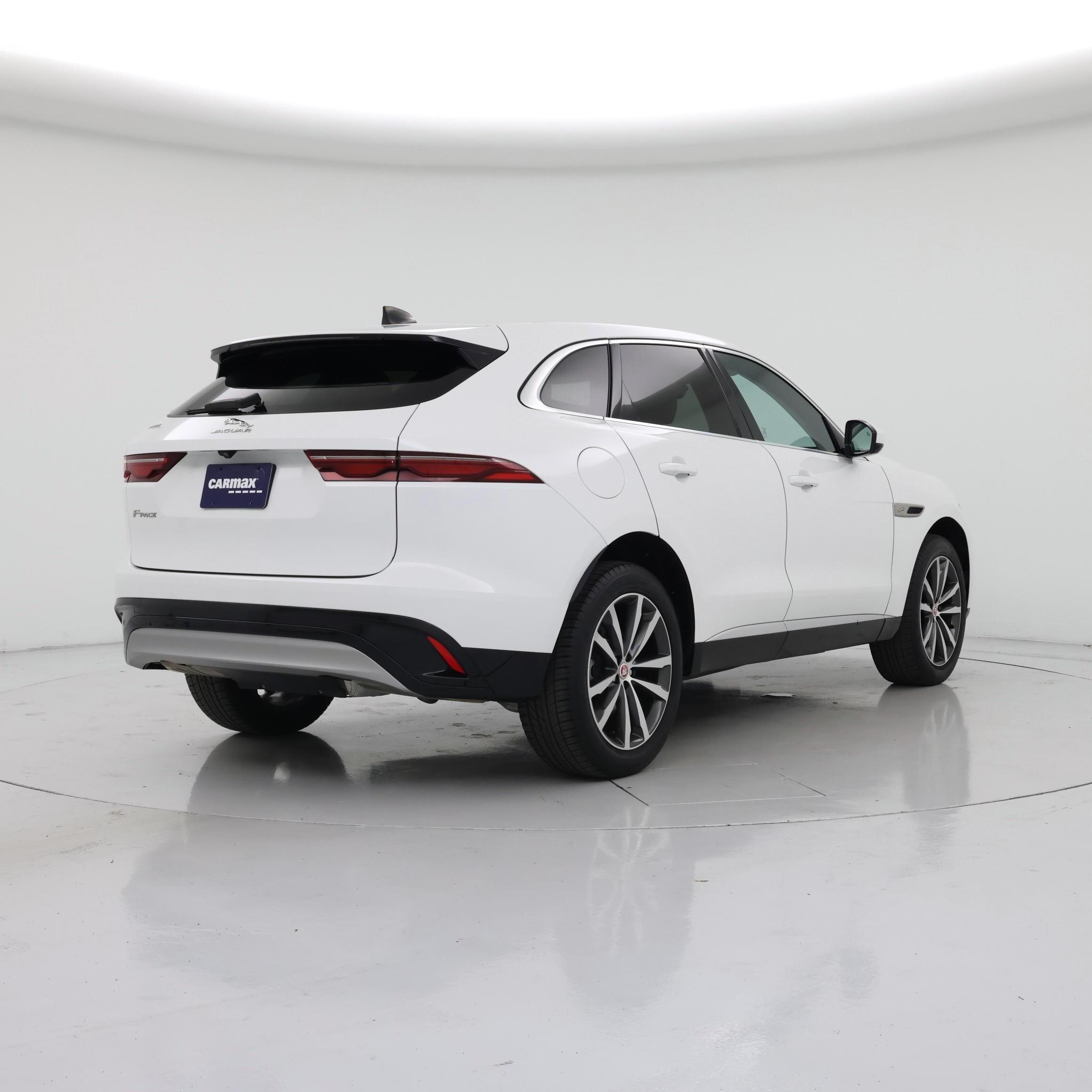 Thumbnail: 2023 Jaguar F-Pace - 8