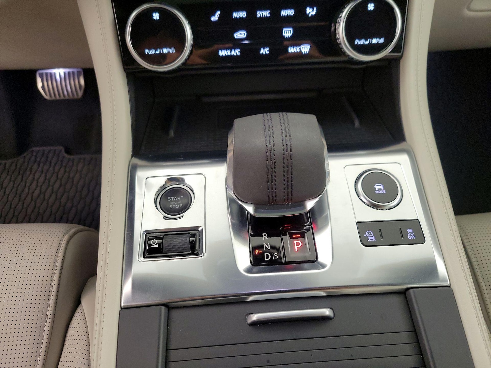 2021 Jaguar F-Pace R-Dynamic S - Photo 17