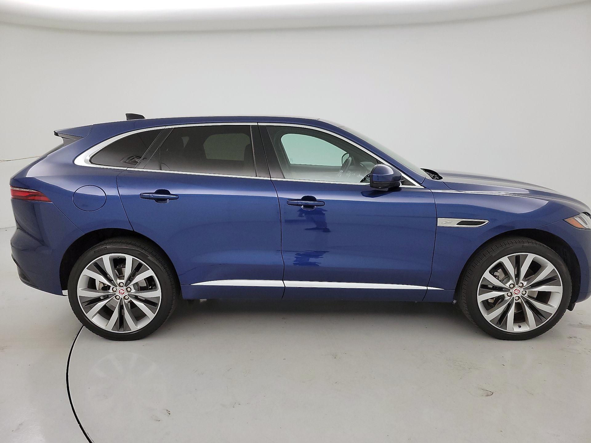 Thumbnail: 2021 Jaguar F-Pace - 4