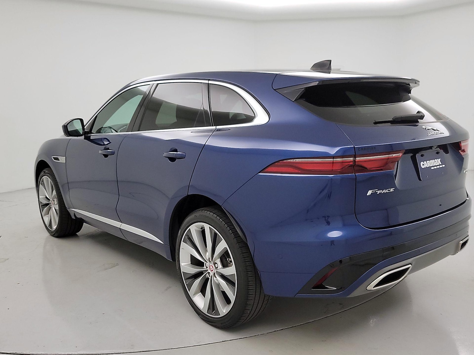 2021 Jaguar F-Pace R-Dynamic S - Photo 7