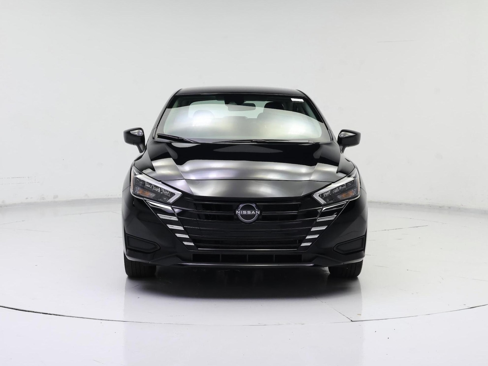 2025 Nissan Versa Sedan SV - Photo 6