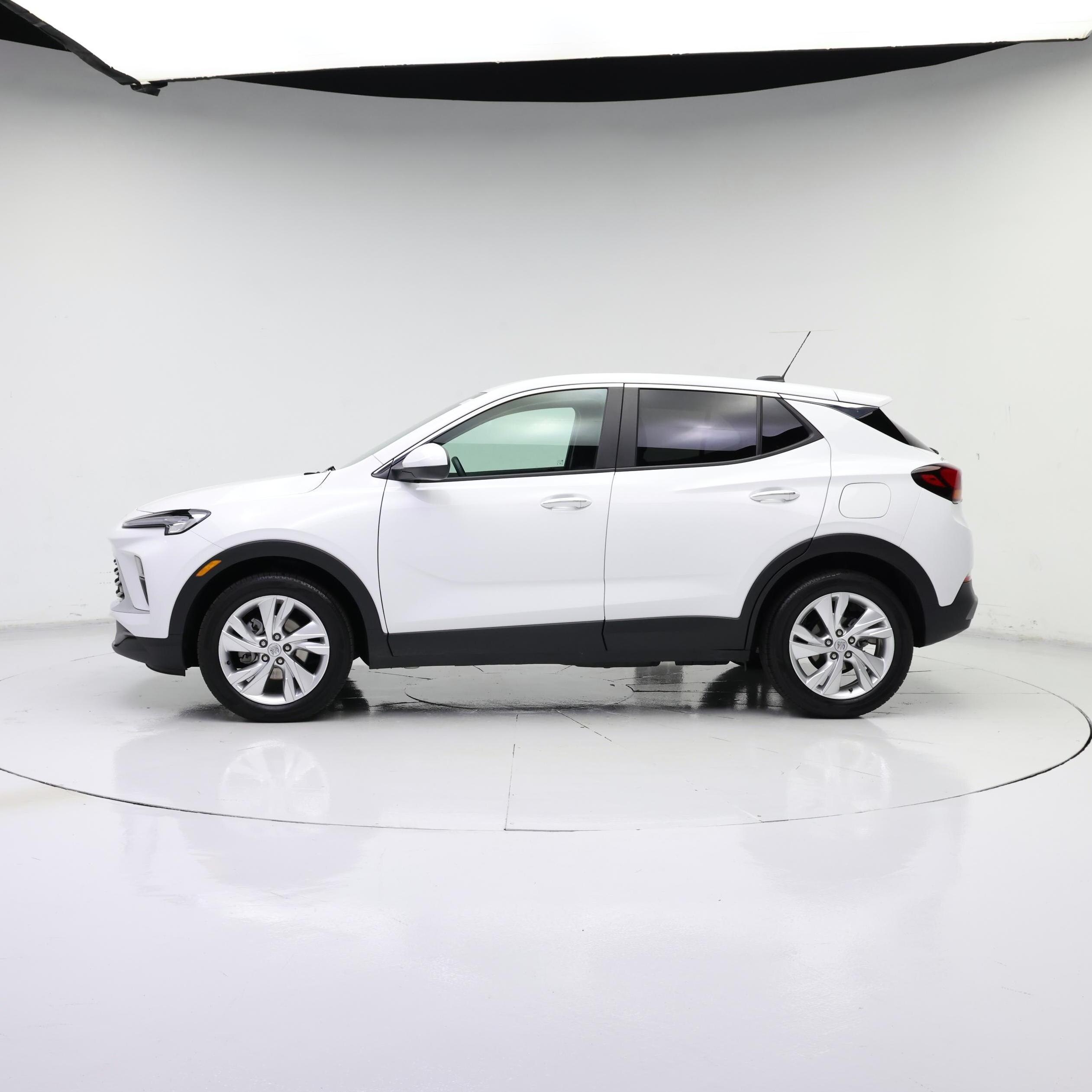 Thumbnail: 2025 Buick Encore GX - 3