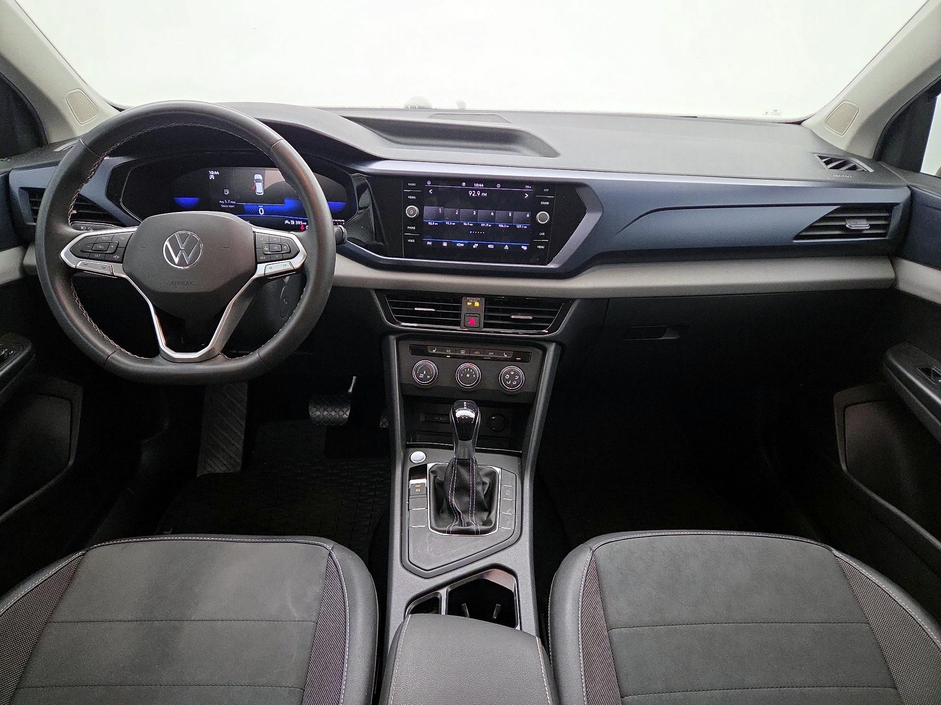 Thumbnail: 2022 Volkswagen Taos - 9