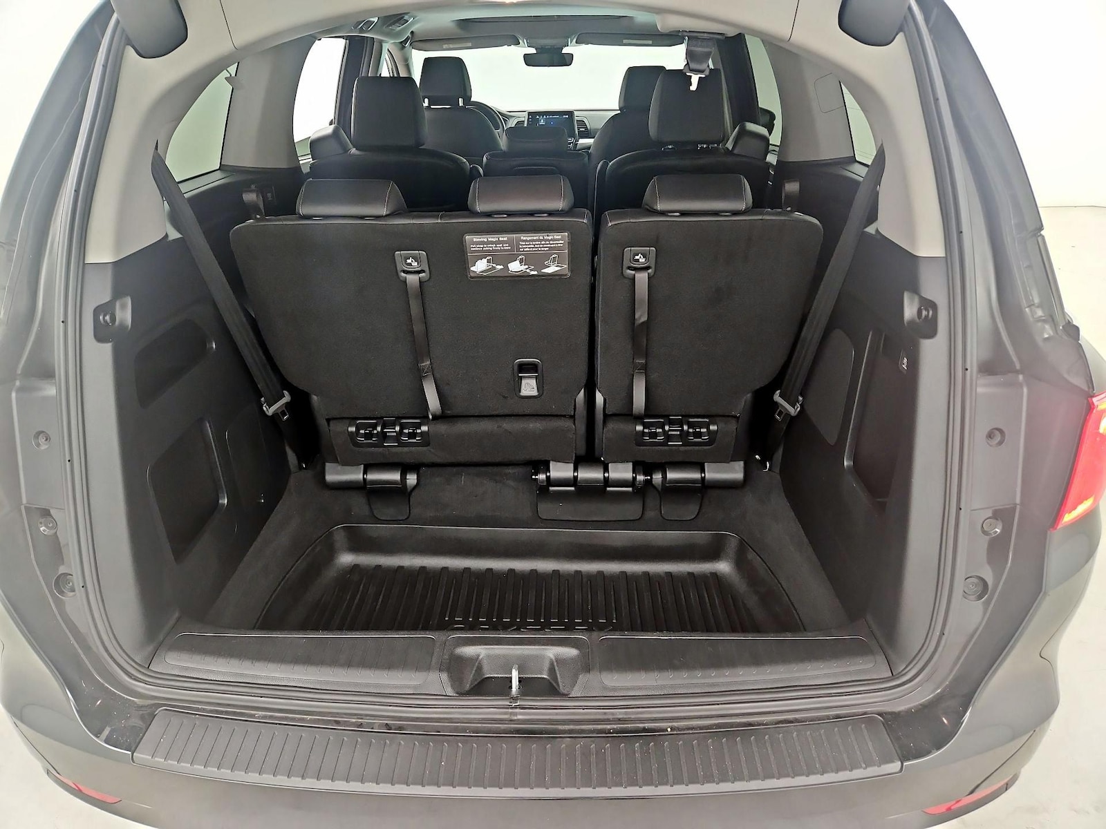 2024 Honda Odyssey EX-L - Photo 23