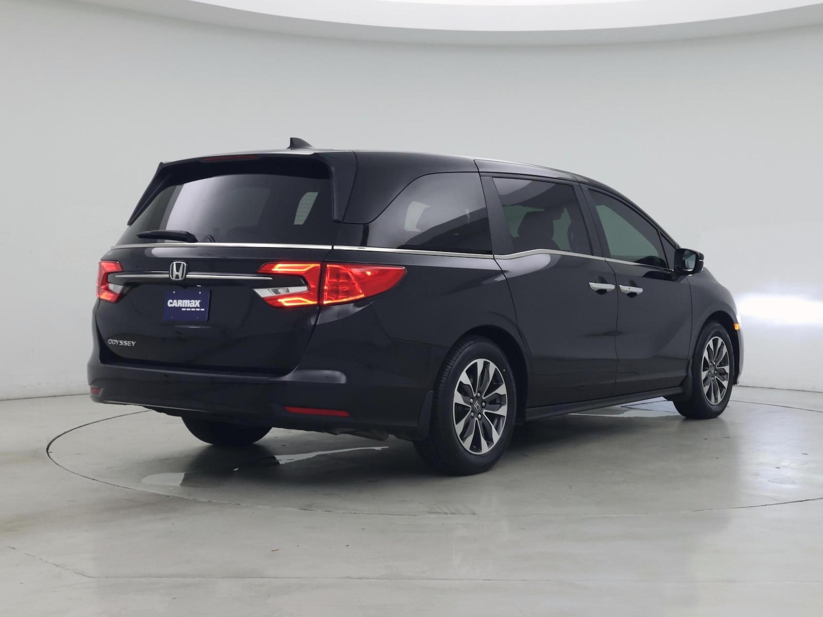 2024 Honda Odyssey EX-L - Photo 9