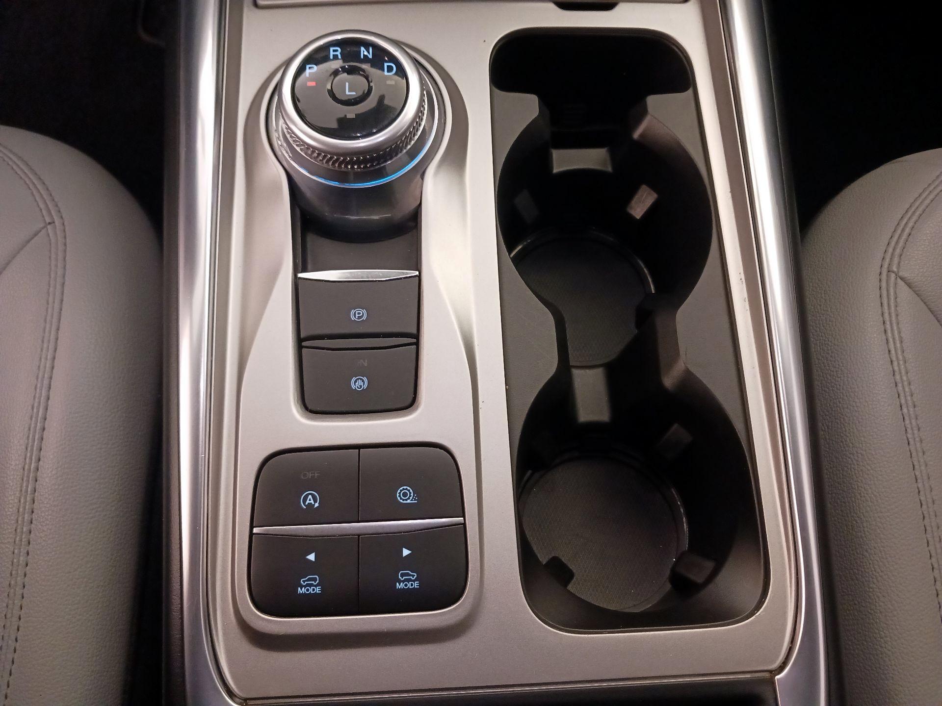 Thumbnail: 2021 Ford Explorer - 18