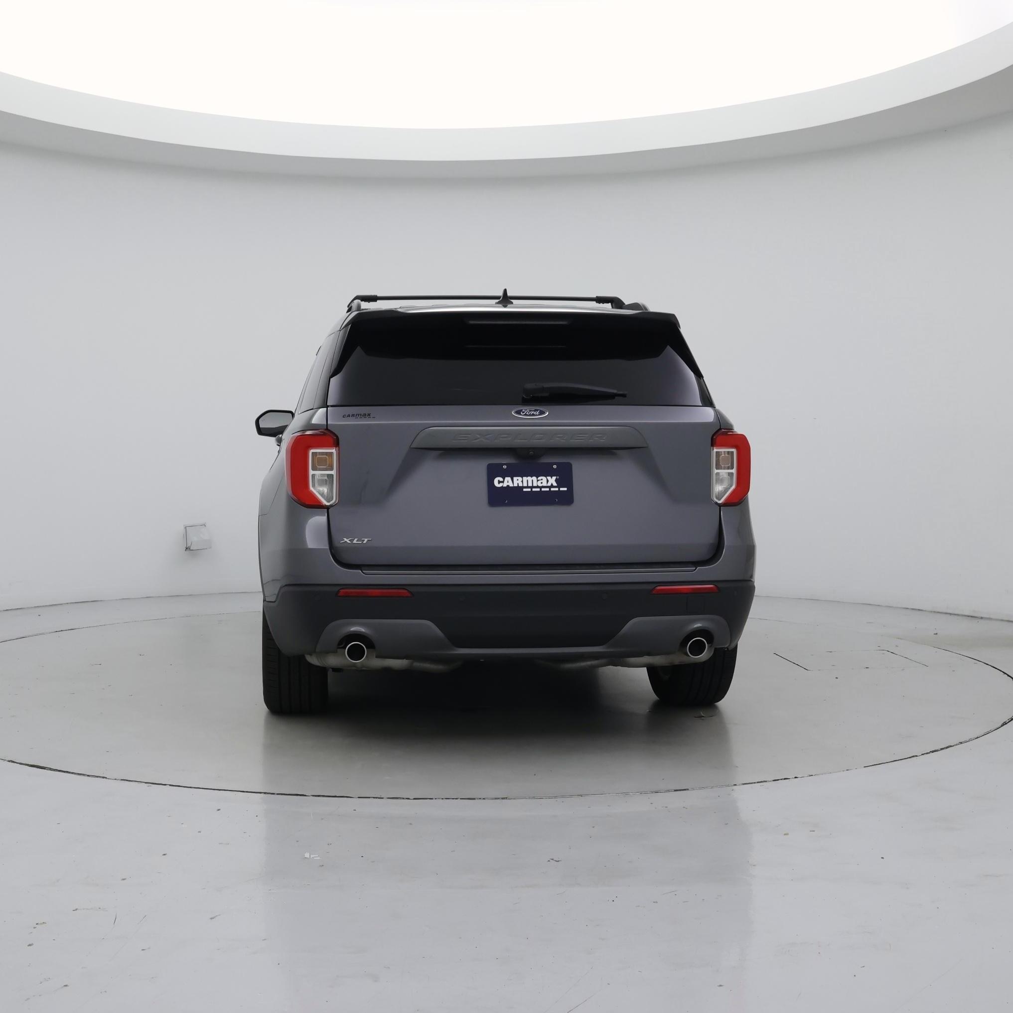 Thumbnail: 2021 Ford Explorer - 6