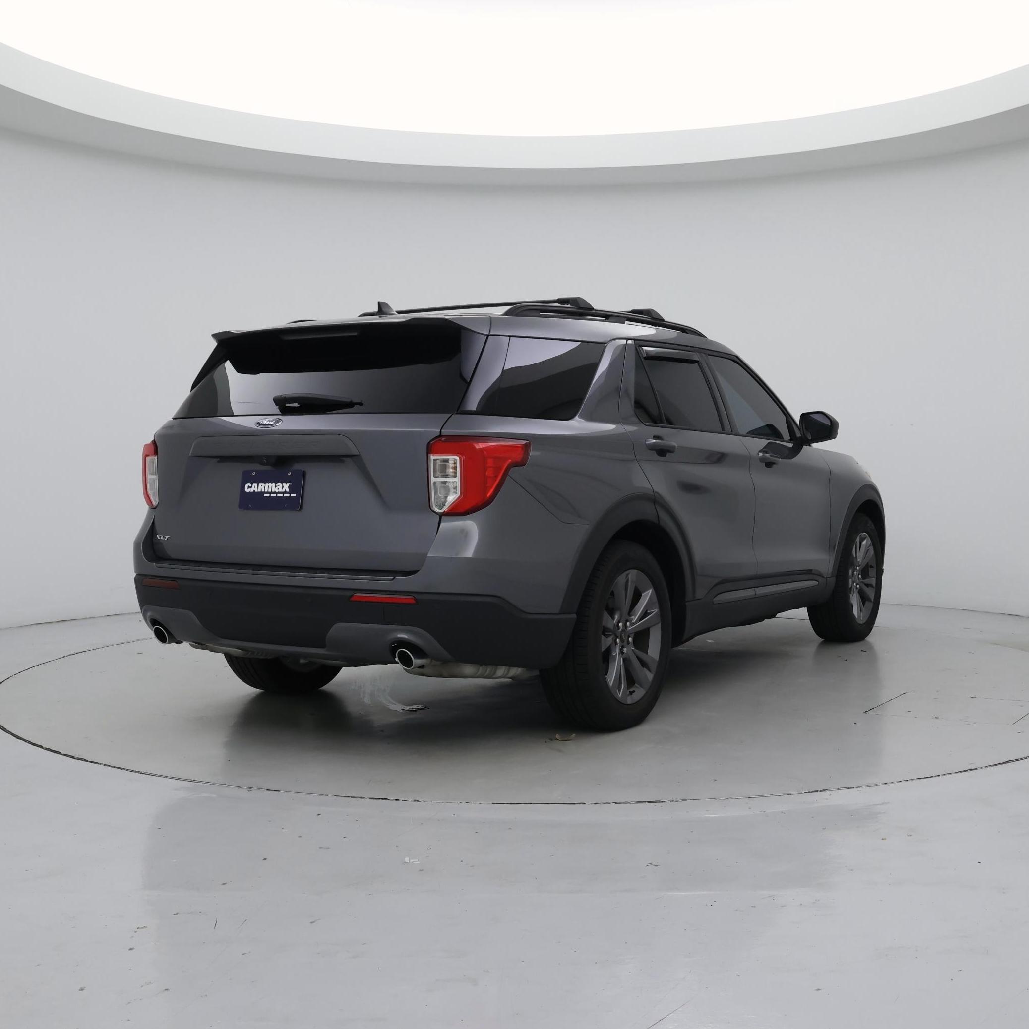Thumbnail: 2021 Ford Explorer - 8
