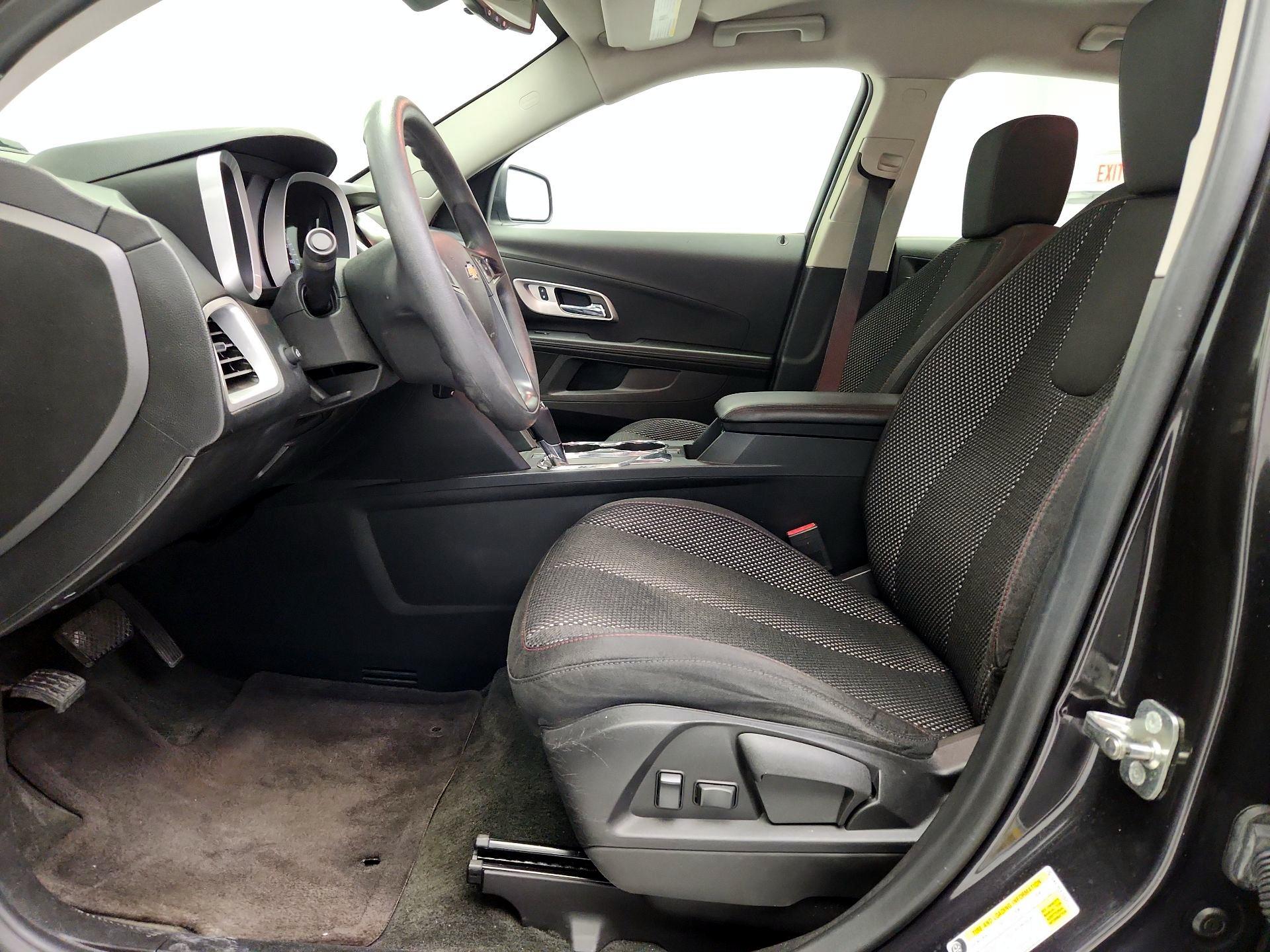 Thumbnail: 2016 Chevrolet Equinox - 11