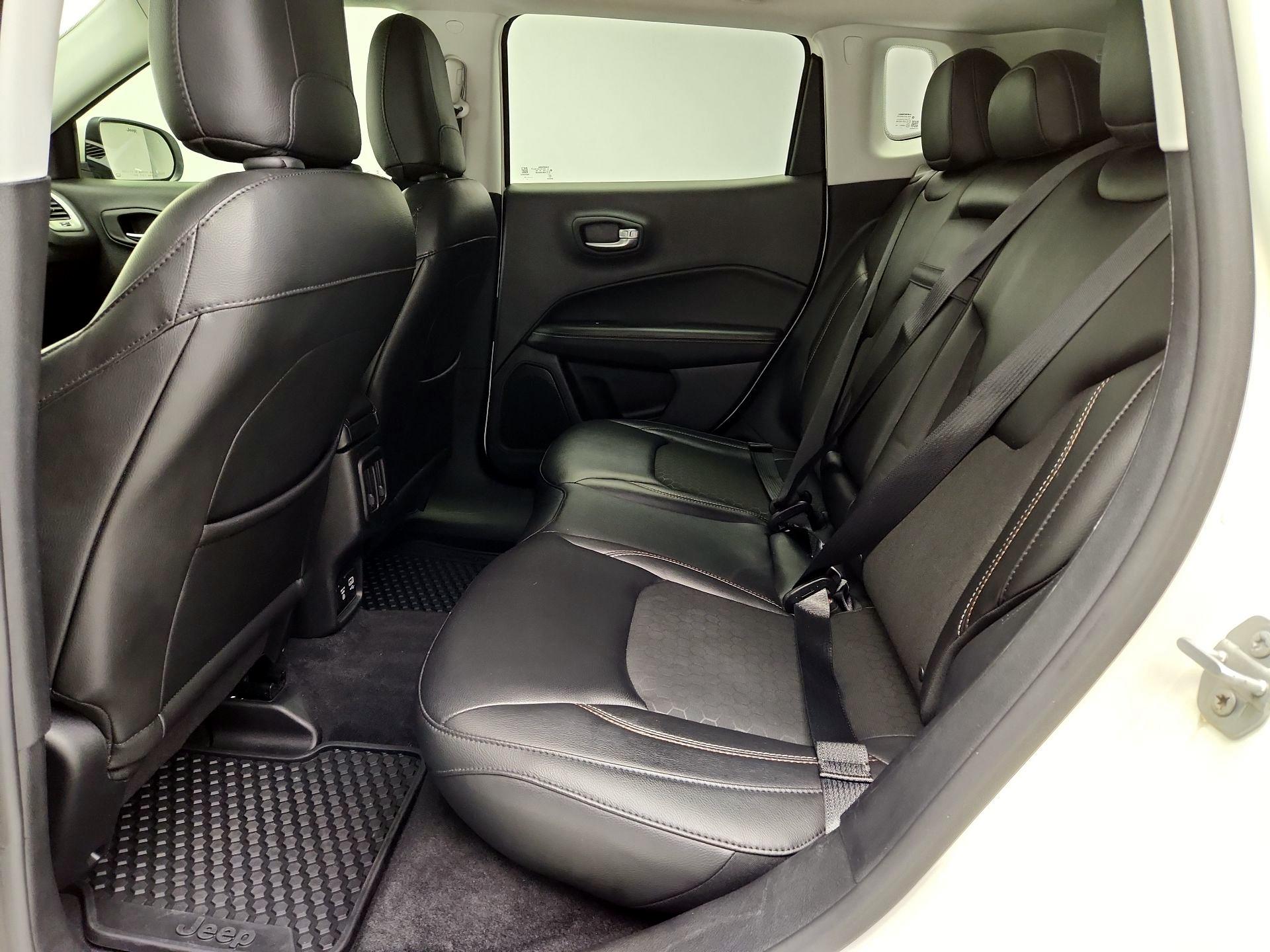 Thumbnail: 2018 Jeep Compass - 20