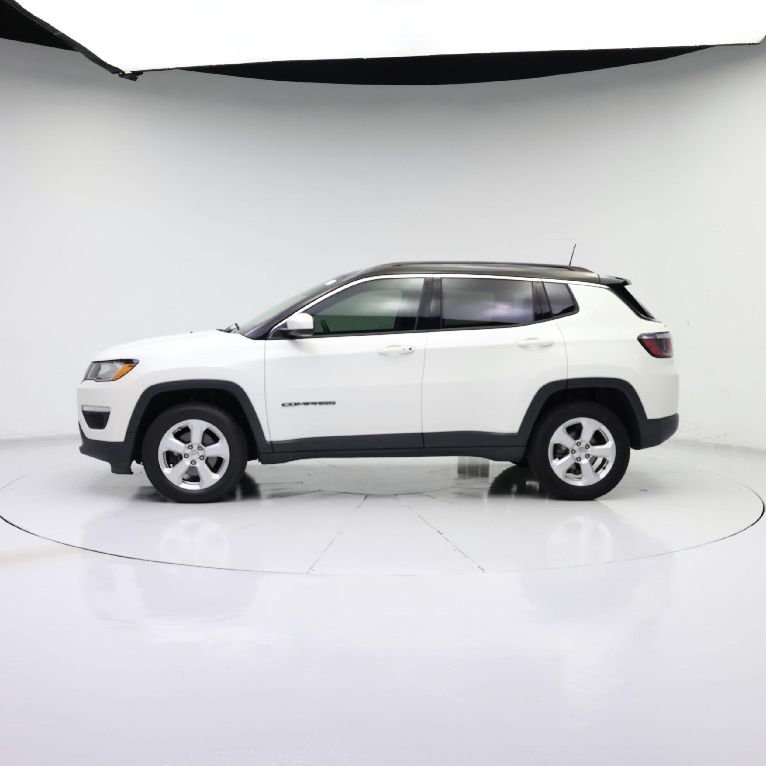 Thumbnail: 2018 Jeep Compass - 3