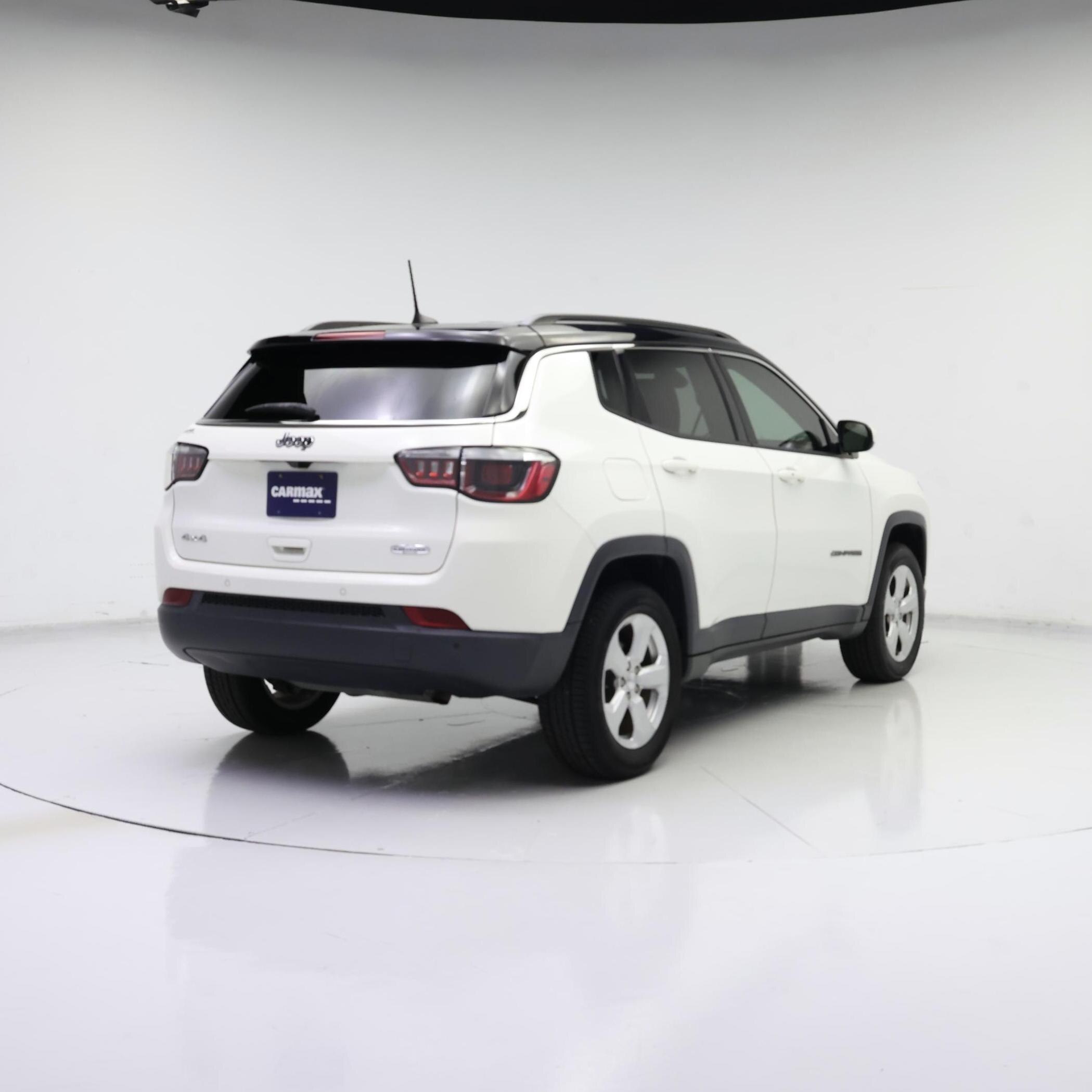 Thumbnail: 2018 Jeep Compass - 8