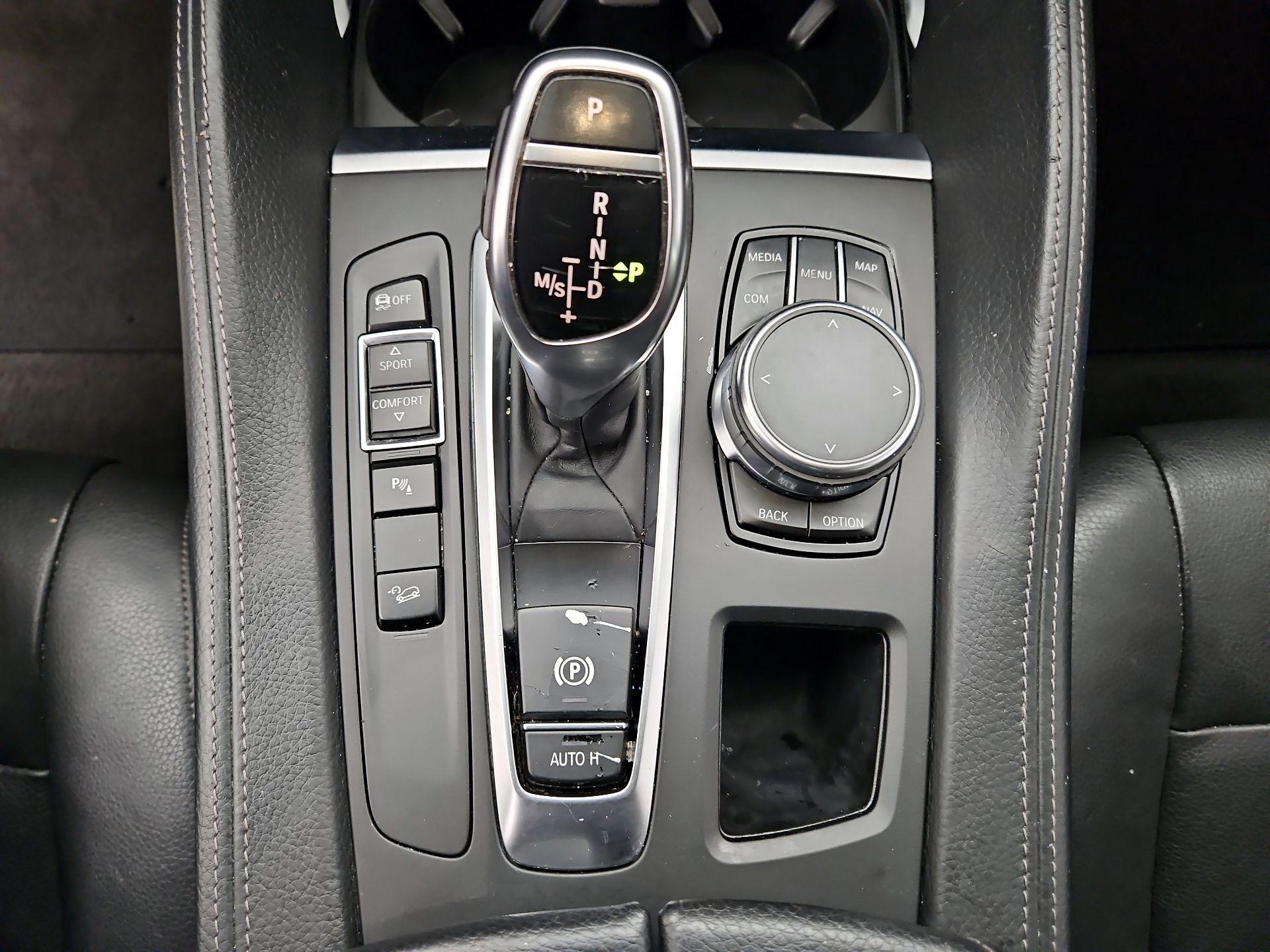 Thumbnail: 2019 BMW X6 - 18