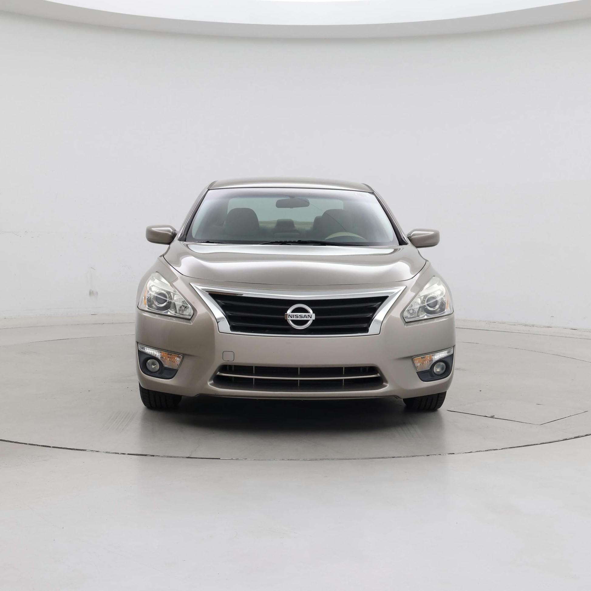 Thumbnail: 2015 Nissan Altima - 5