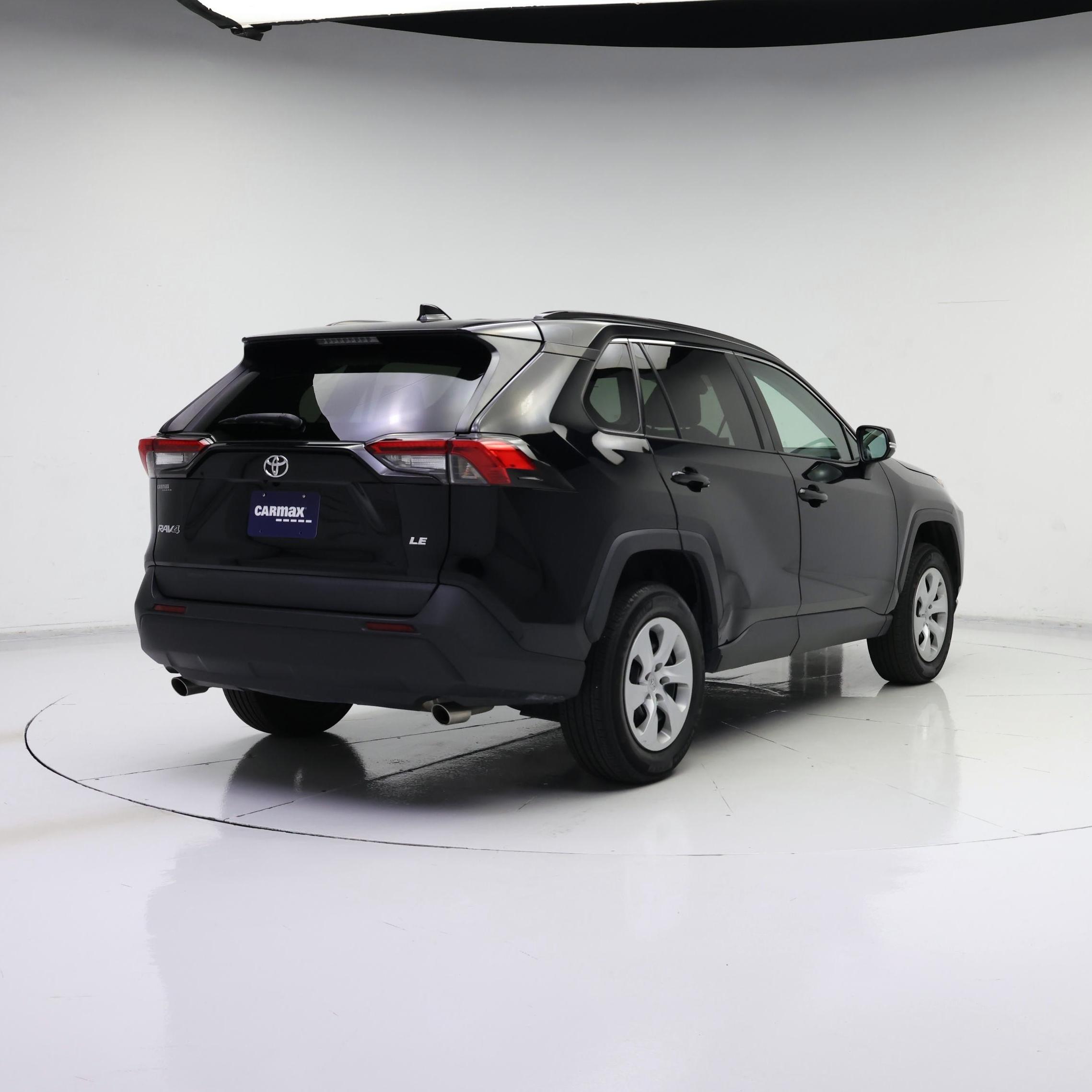 Thumbnail: 2021 Toyota RAV4 - 8