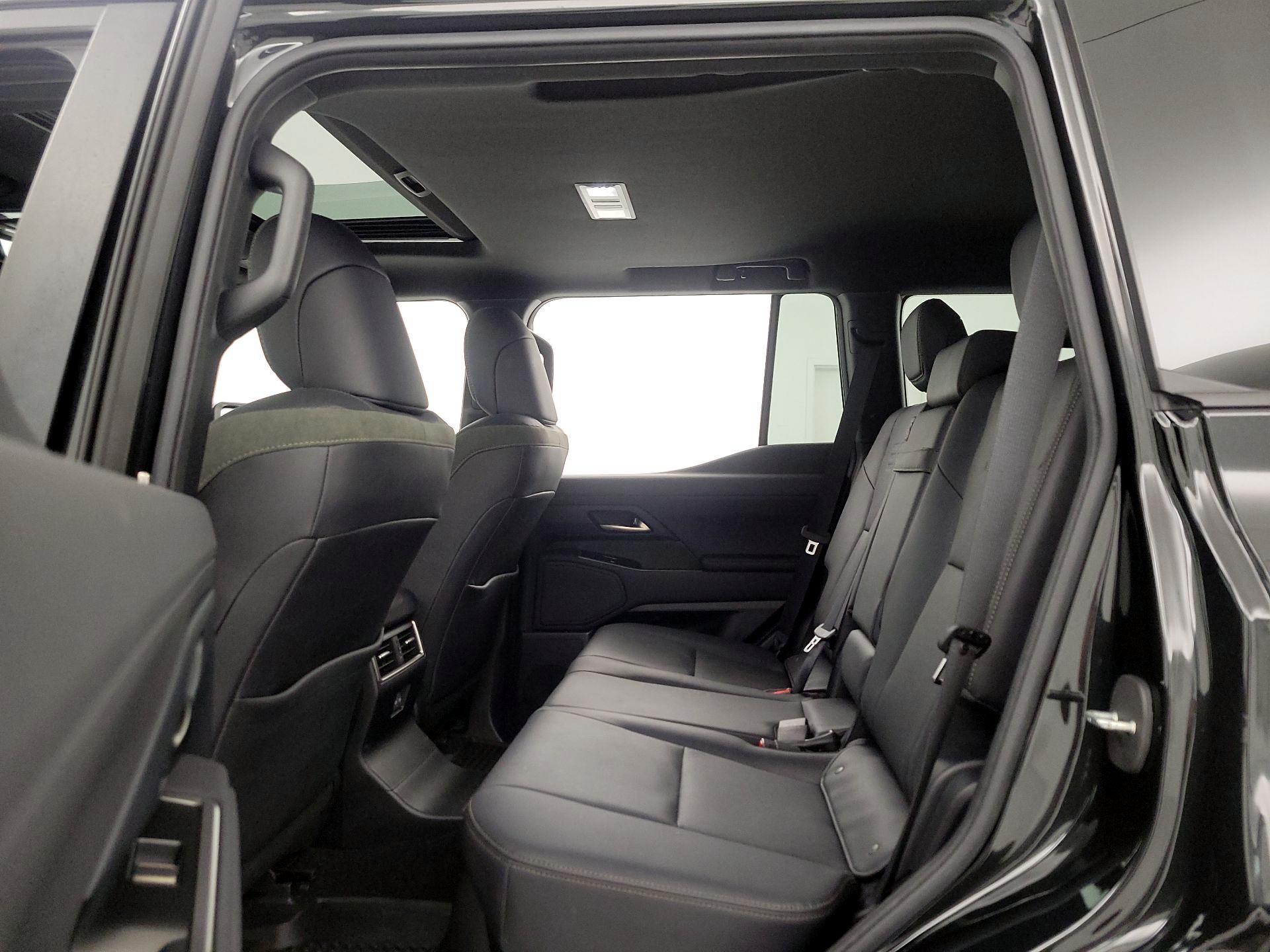 Thumbnail: 2024 Lexus GX - 20