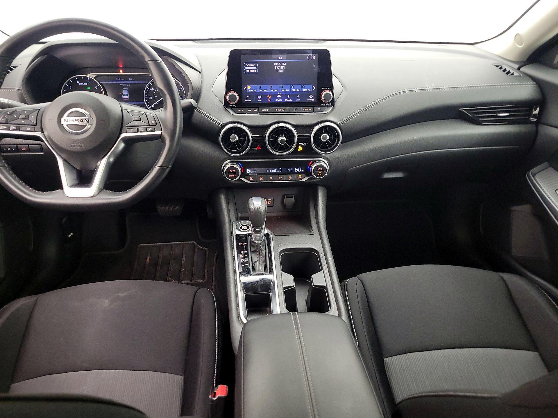 Thumbnail: 2021 Nissan Sentra - 9