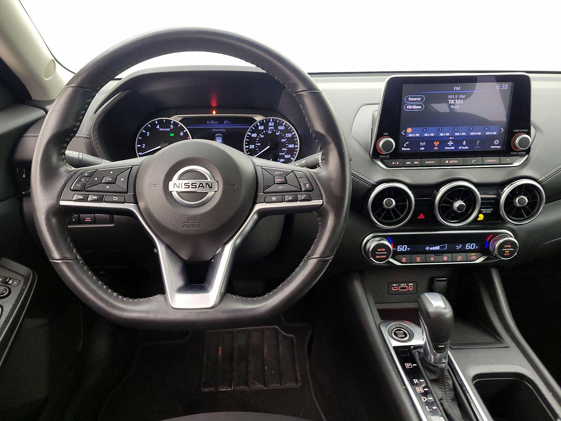 Thumbnail: 2021 Nissan Sentra - 10
