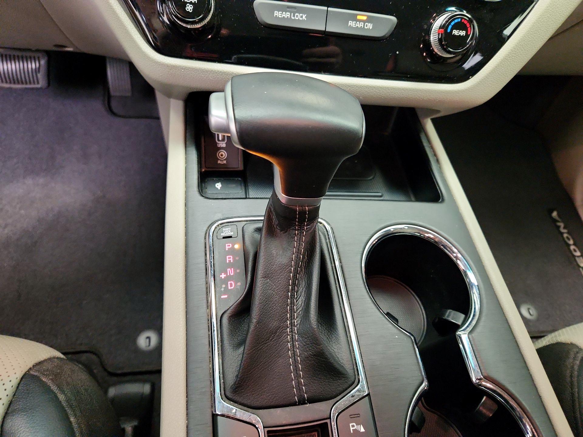 Thumbnail: 2021 Kia Sedona - 17