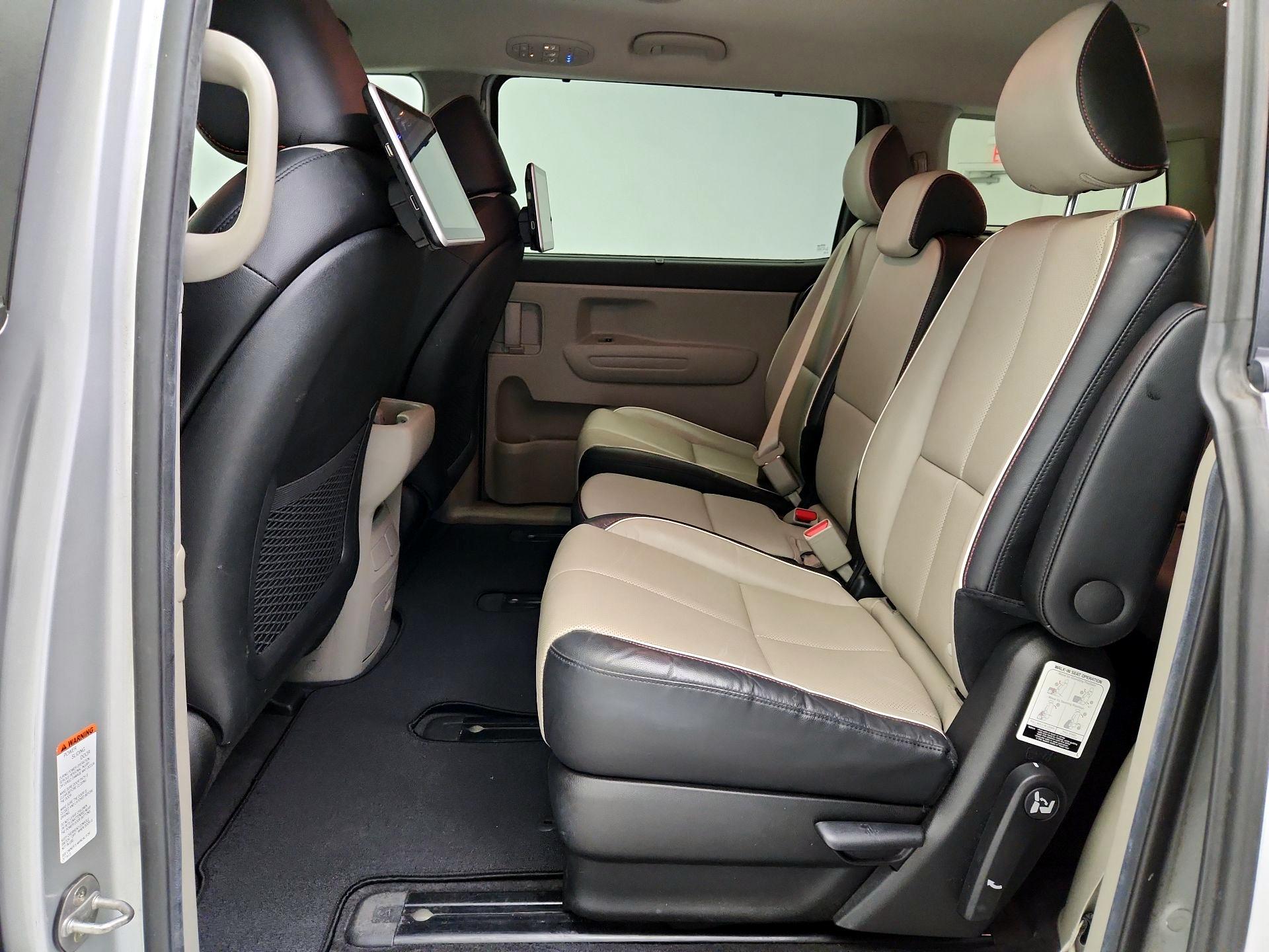 Thumbnail: 2021 Kia Sedona - 19