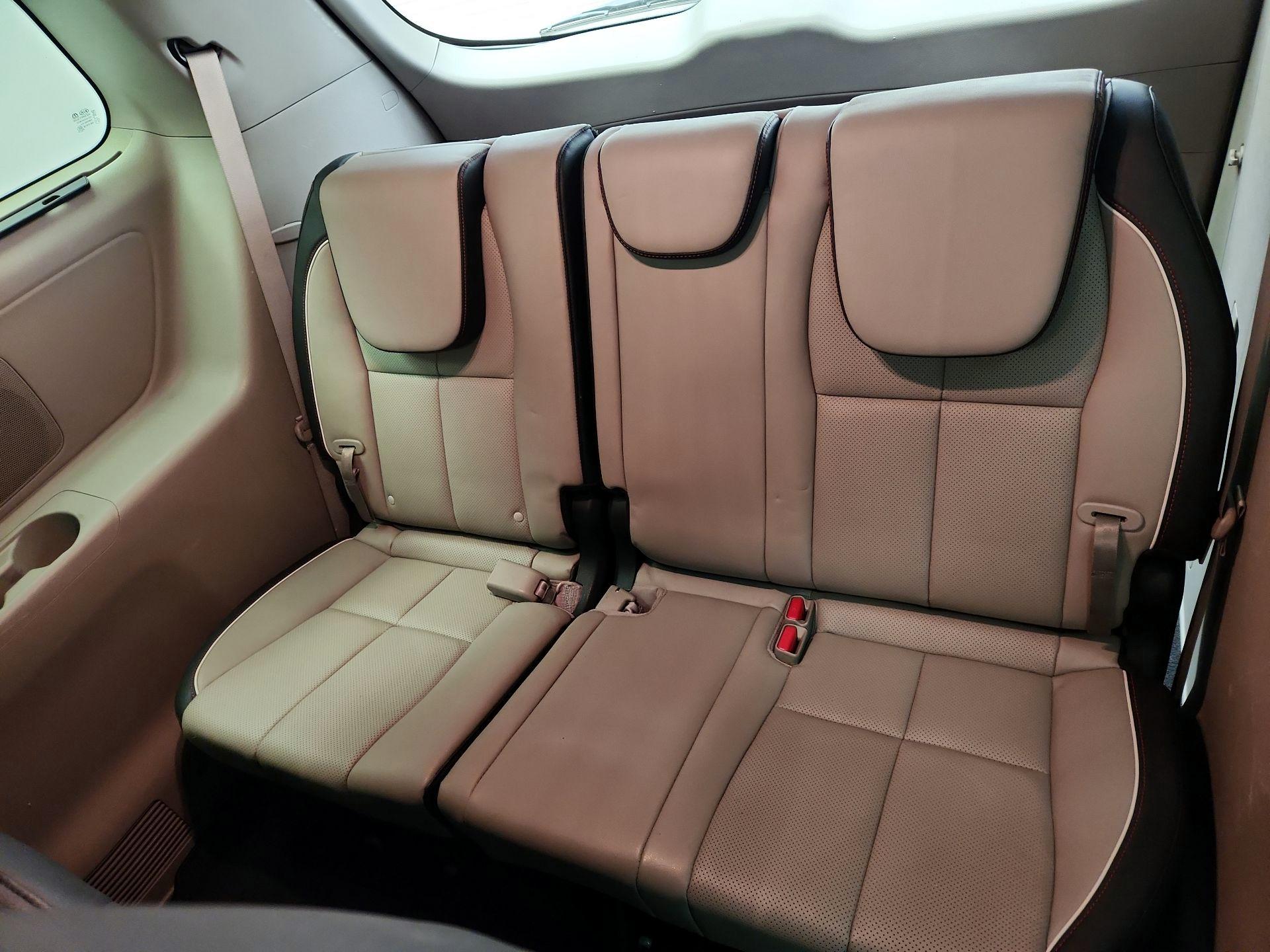 Thumbnail: 2021 Kia Sedona - 20