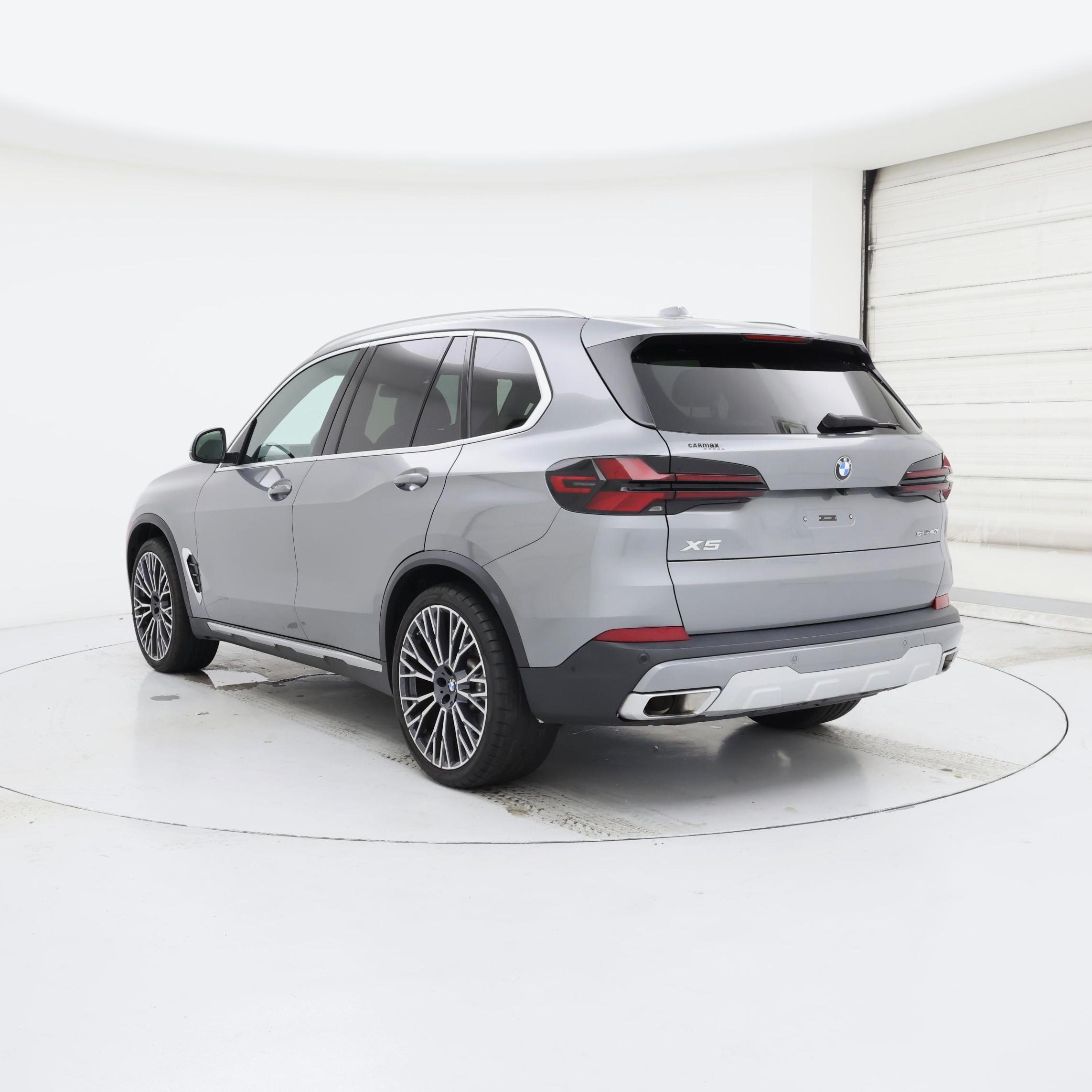 Thumbnail: 2024 BMW X5 - 2