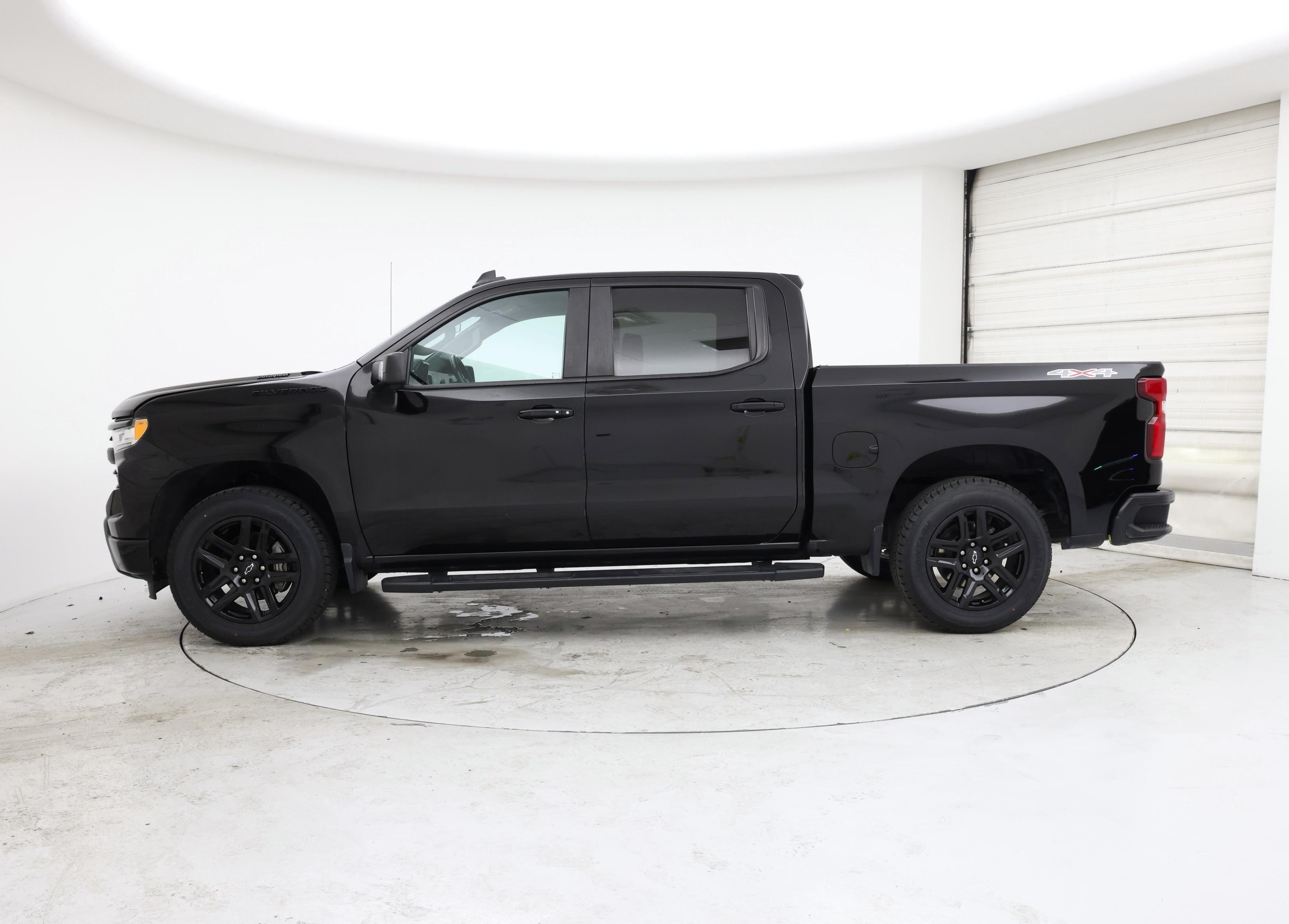 Thumbnail: 2023 Chevrolet Silverado 1500 - 3