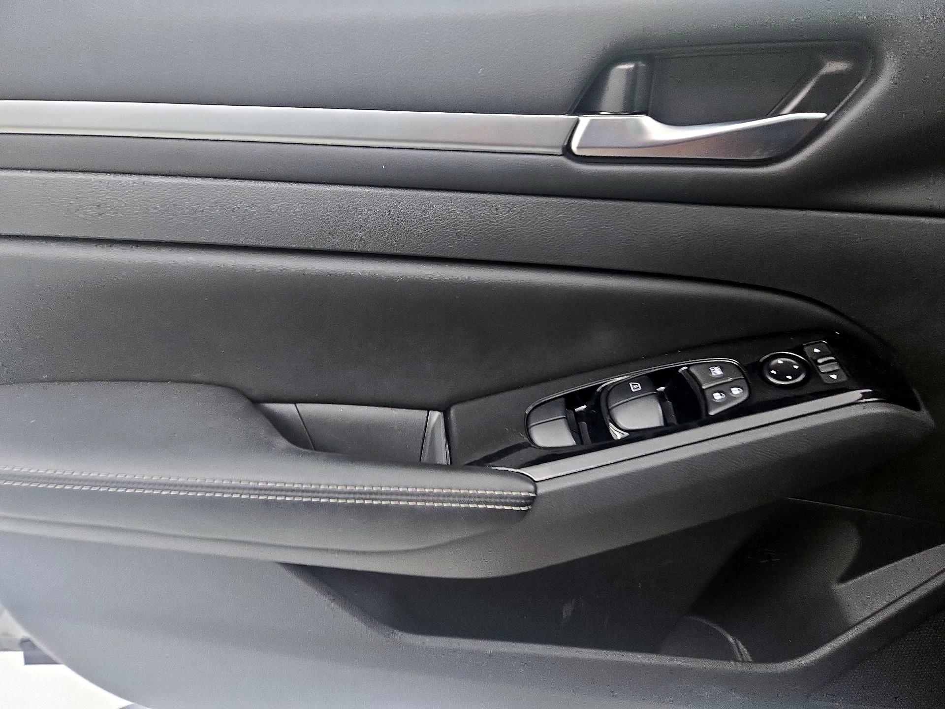Thumbnail: 2023 Nissan Altima - 12