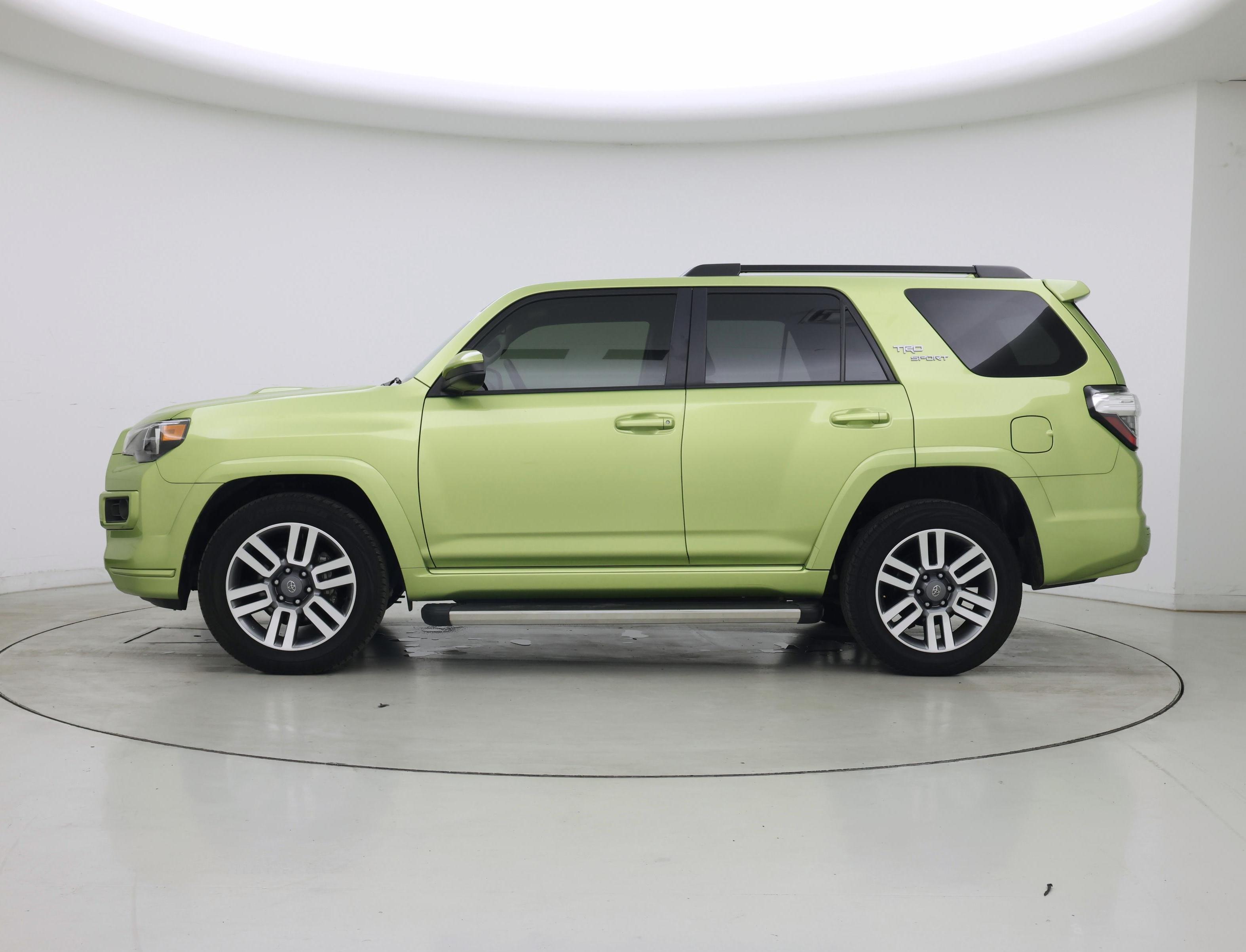 Thumbnail: 2023 Toyota 4Runner - 3