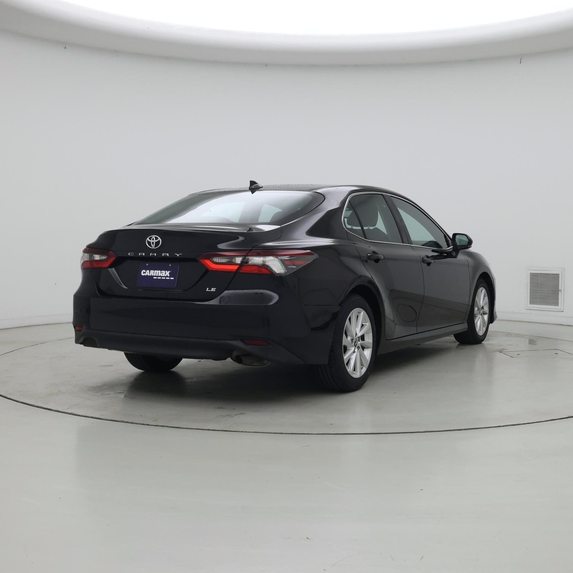 Thumbnail: 2023 Toyota Camry - 8