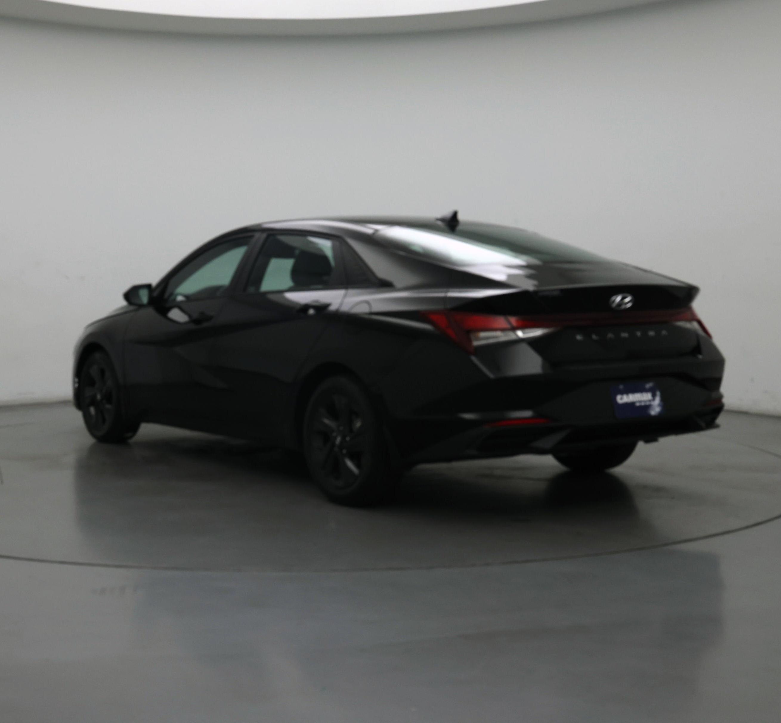 Thumbnail: 2023 Hyundai Elantra - 2