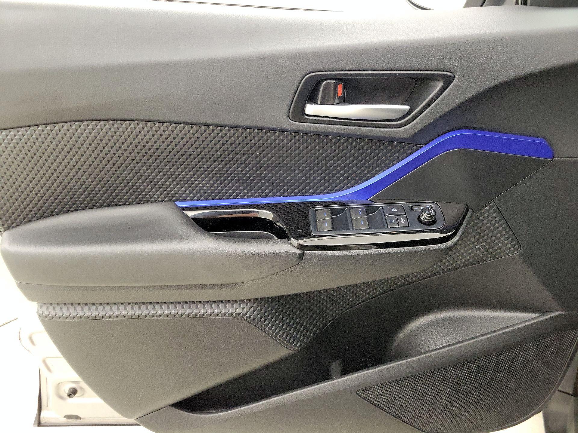 Thumbnail: 2020 Toyota C-HR - 12