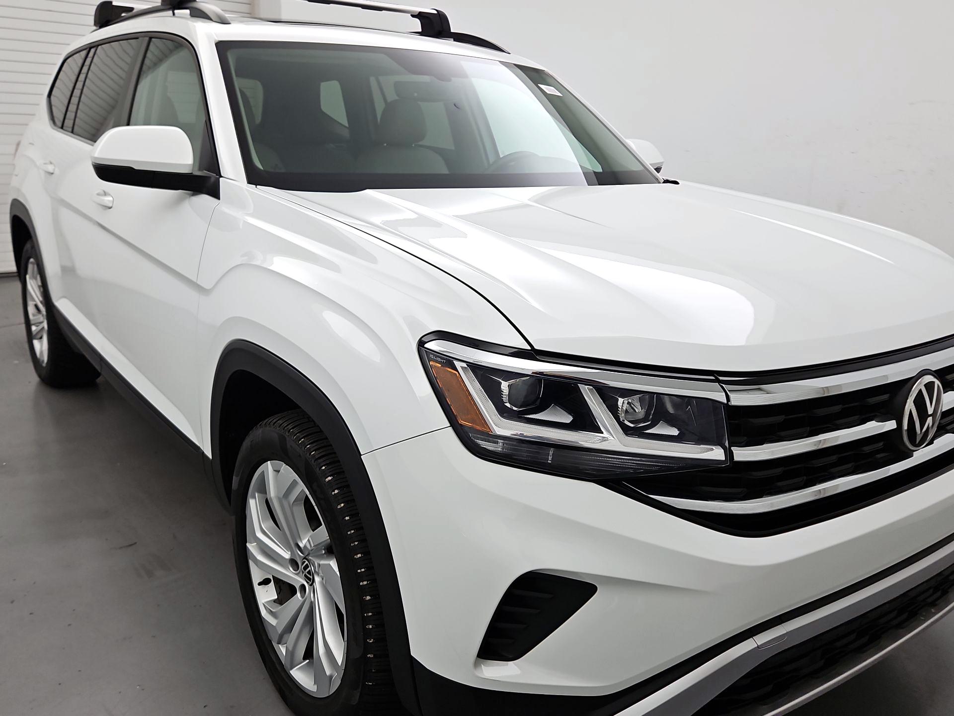 Thumbnail: 2021 Volkswagen Atlas - 1