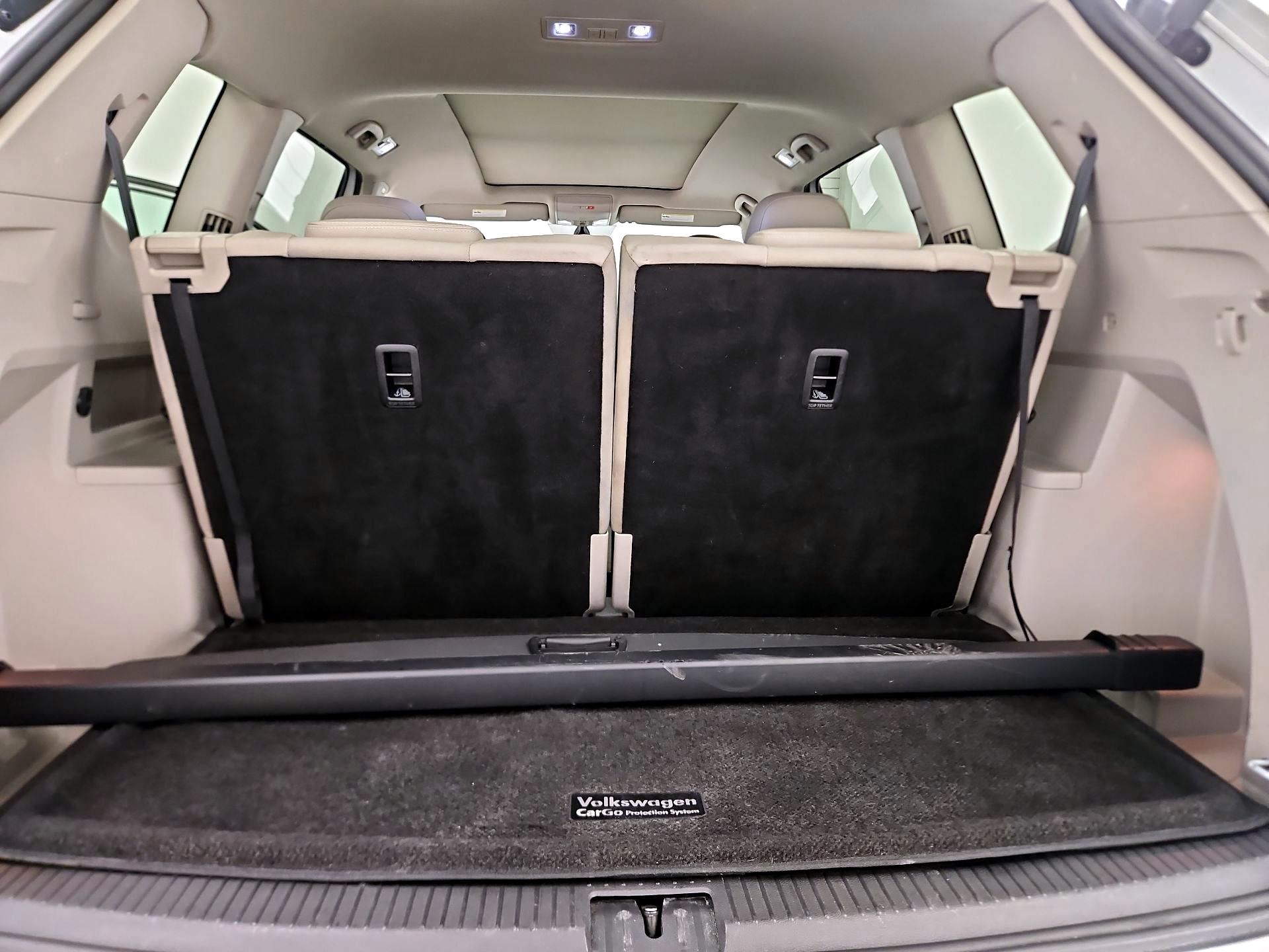 Thumbnail: 2021 Volkswagen Atlas - 16