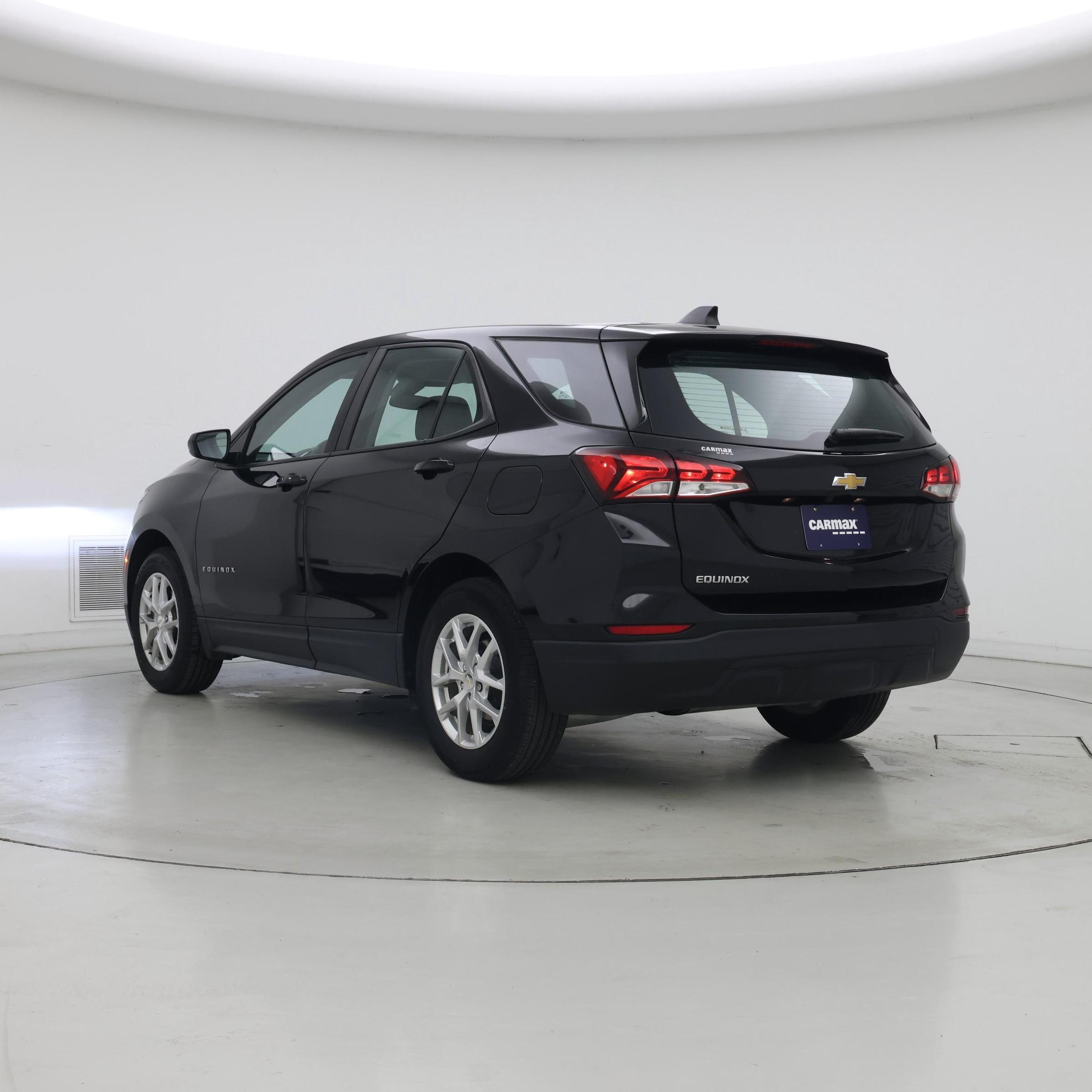 Thumbnail: 2023 Chevrolet Equinox - 2