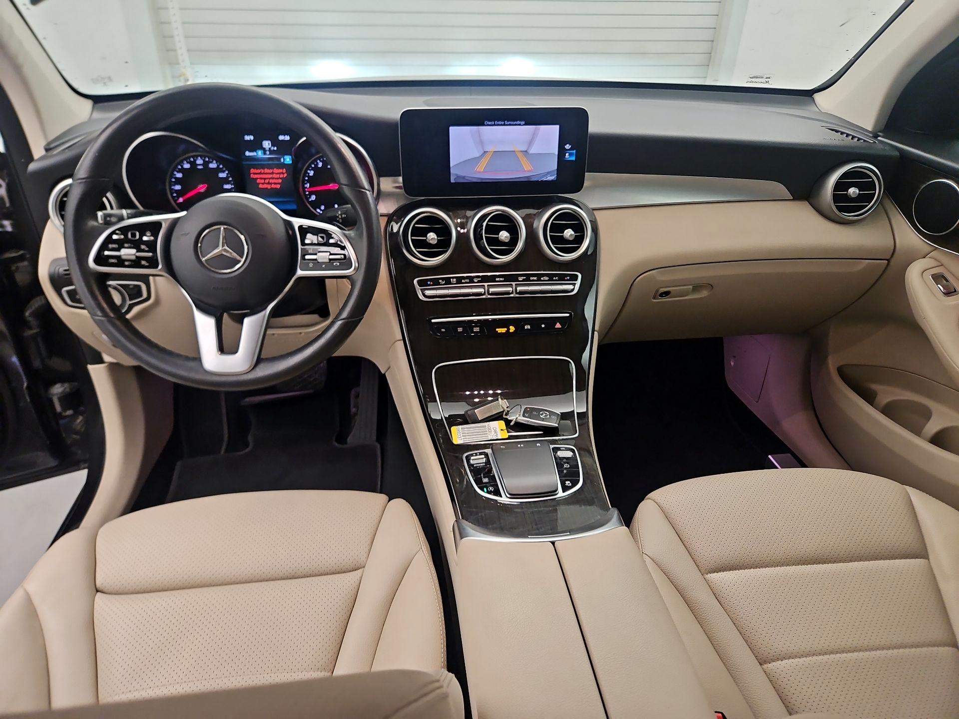 Thumbnail: 2020 Mercedes-Benz GLC - 9