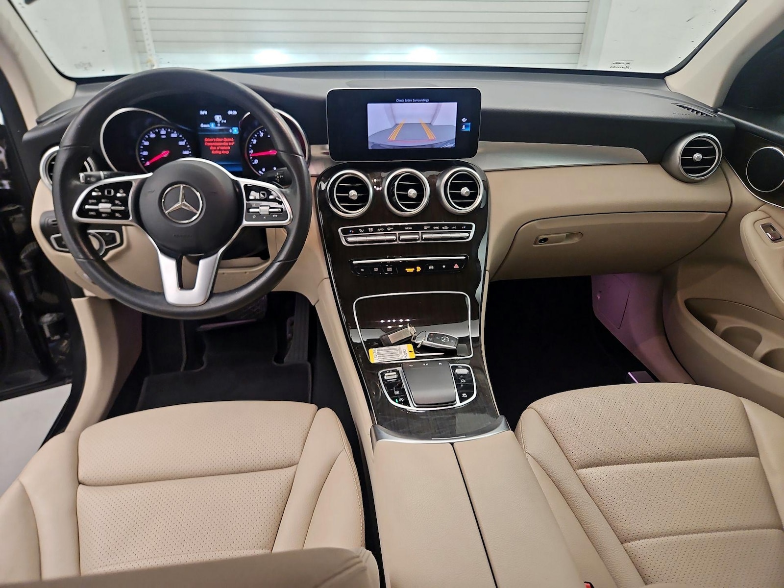 2020 Mercedes-Benz GLC GLC300 - Photo 10