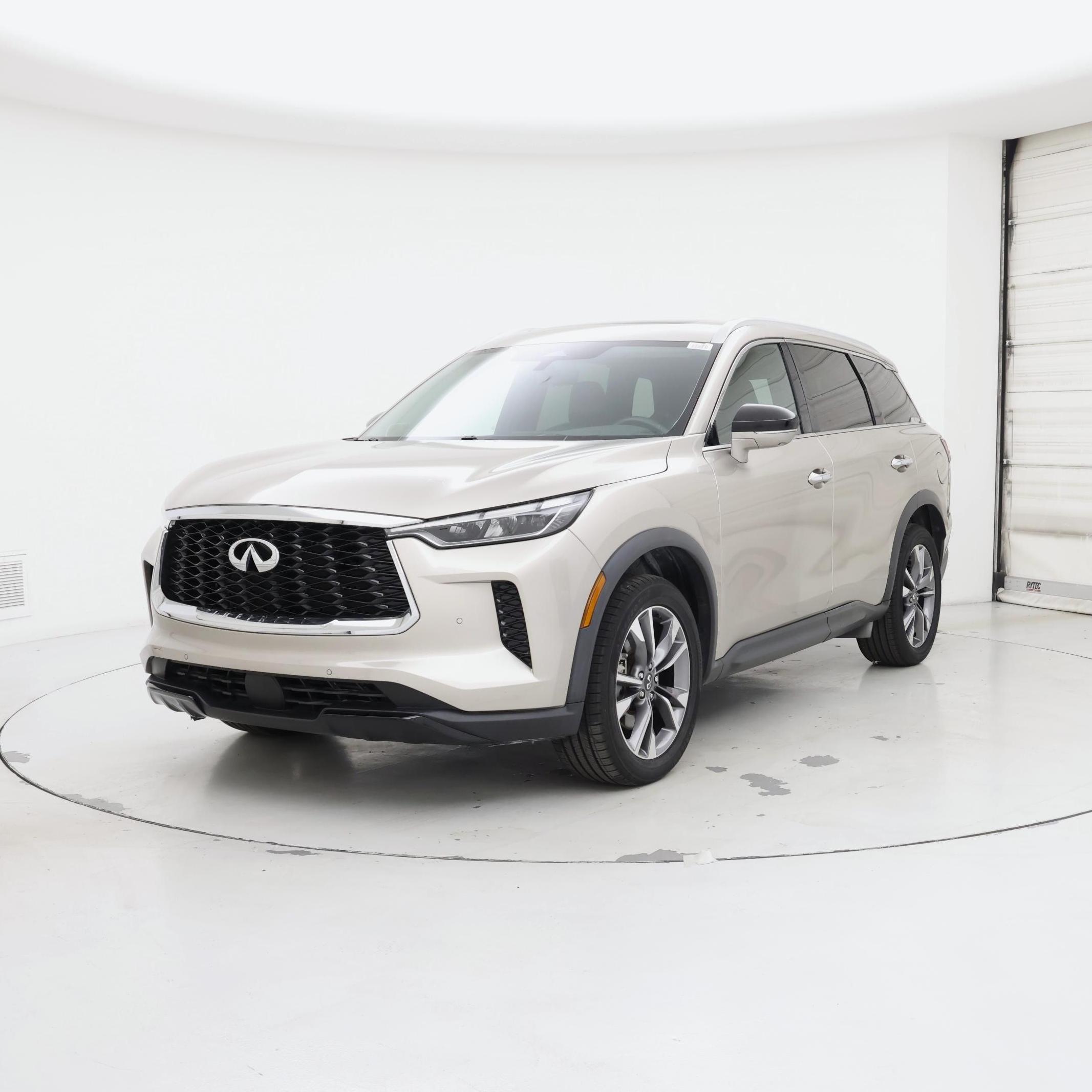 Thumbnail: 2023 INFINITI QX60 - 4
