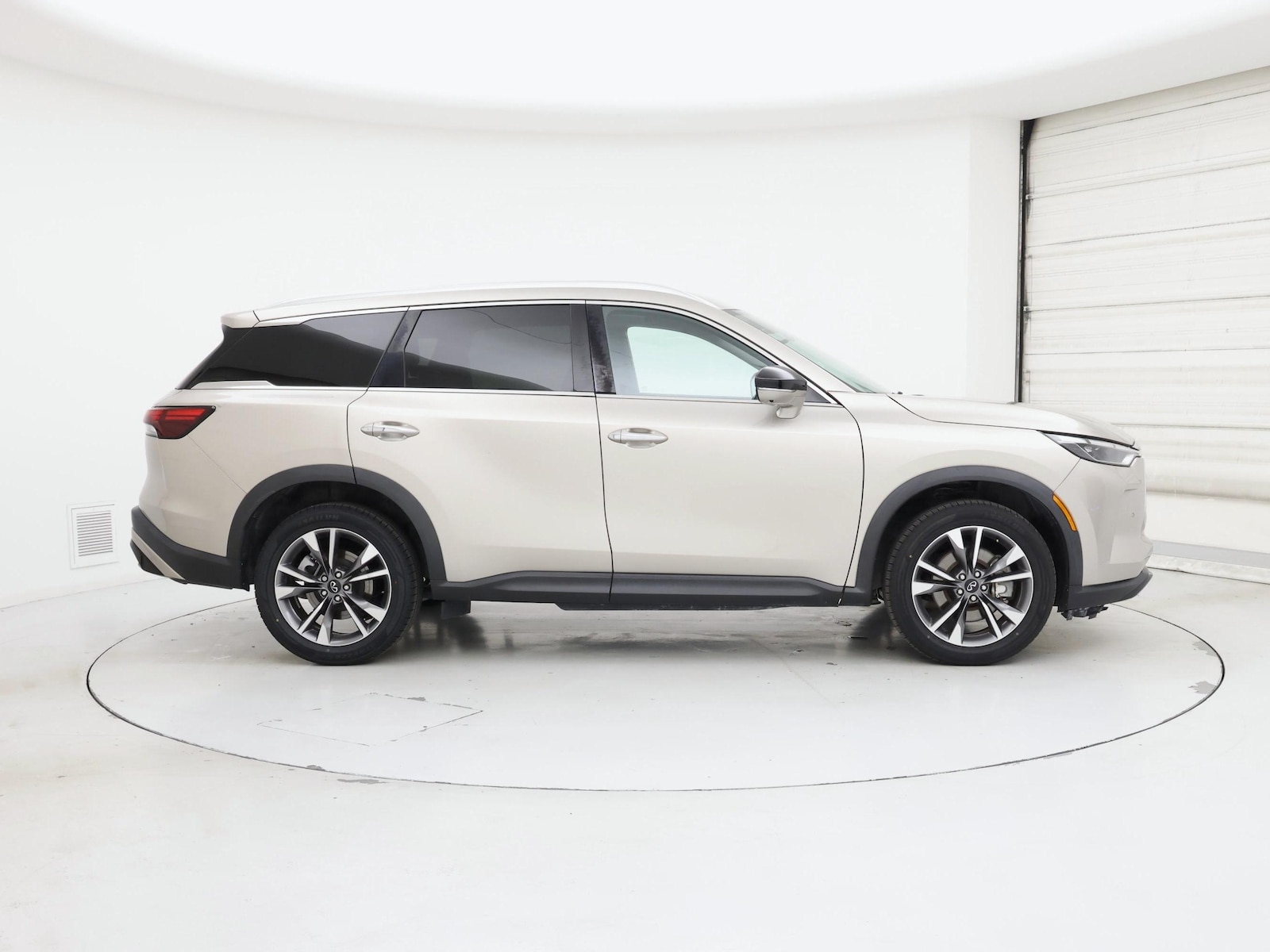 2023 INFINITI QX60 LUXE - Photo 8