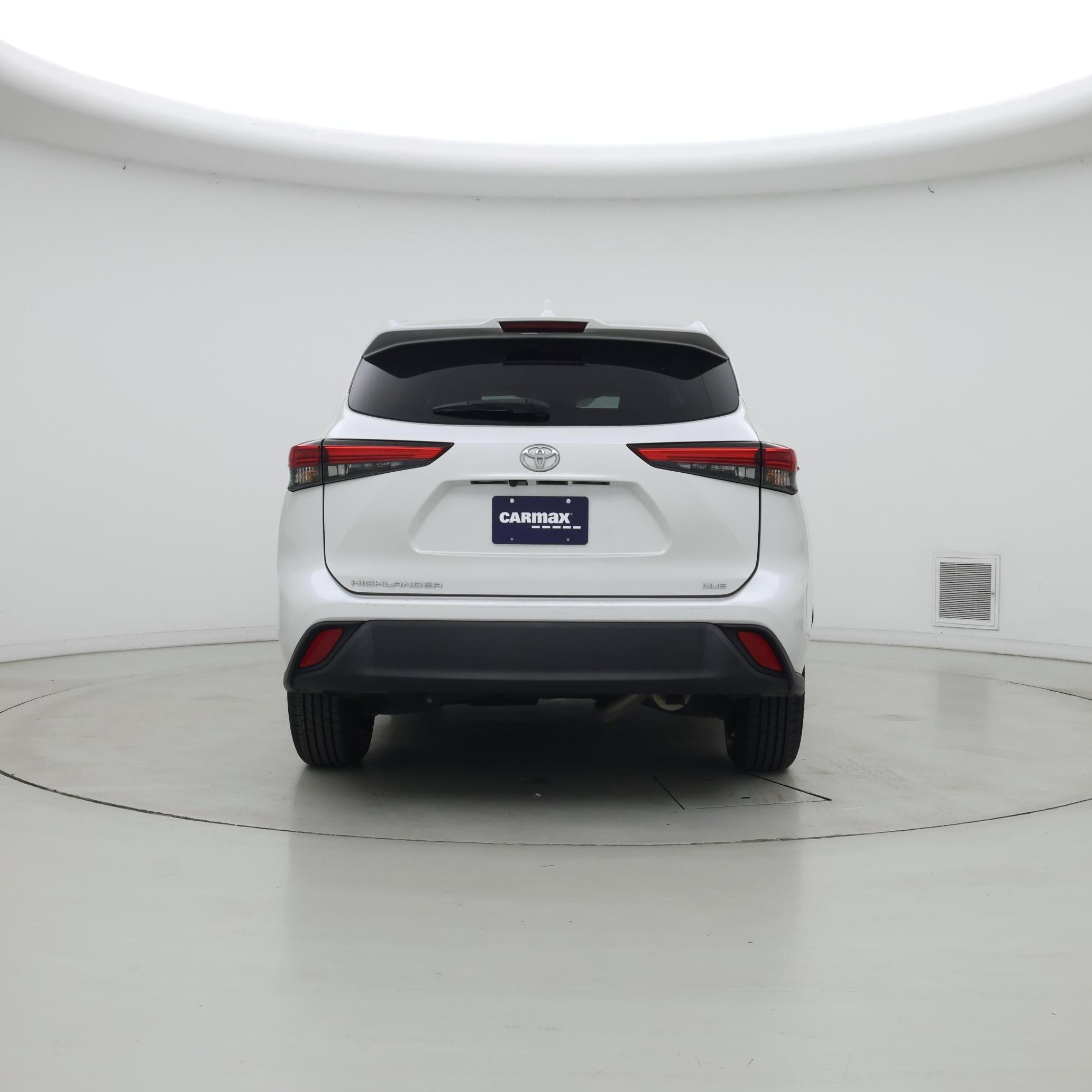 Thumbnail: 2022 Toyota Highlander - 6