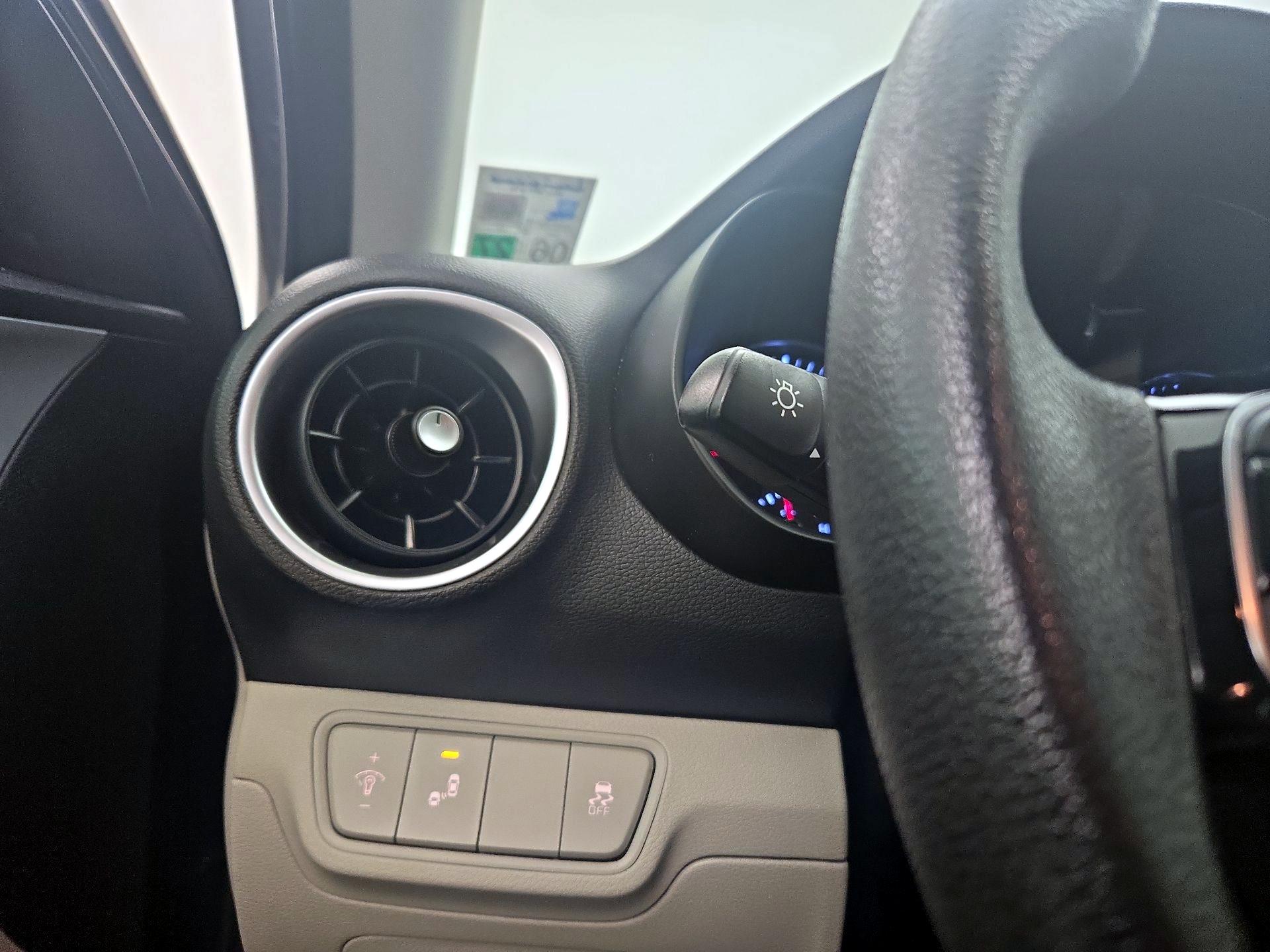 Thumbnail: 2023 Kia Forte - 13