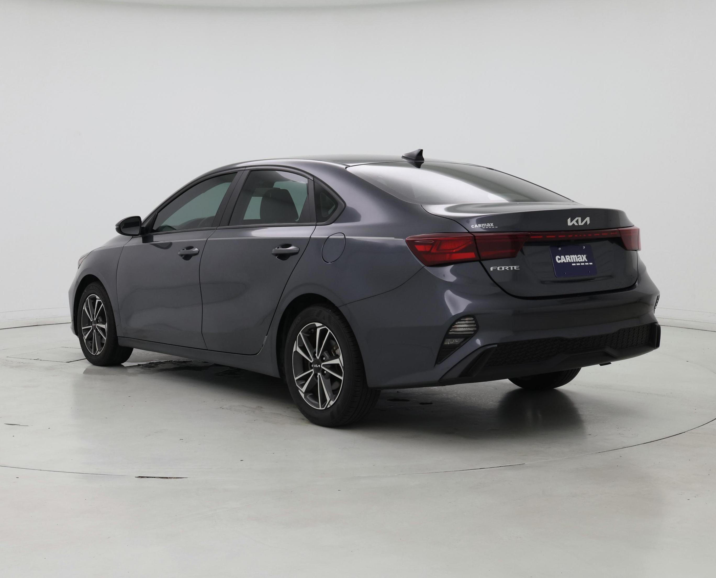 Thumbnail: 2023 Kia Forte - 2