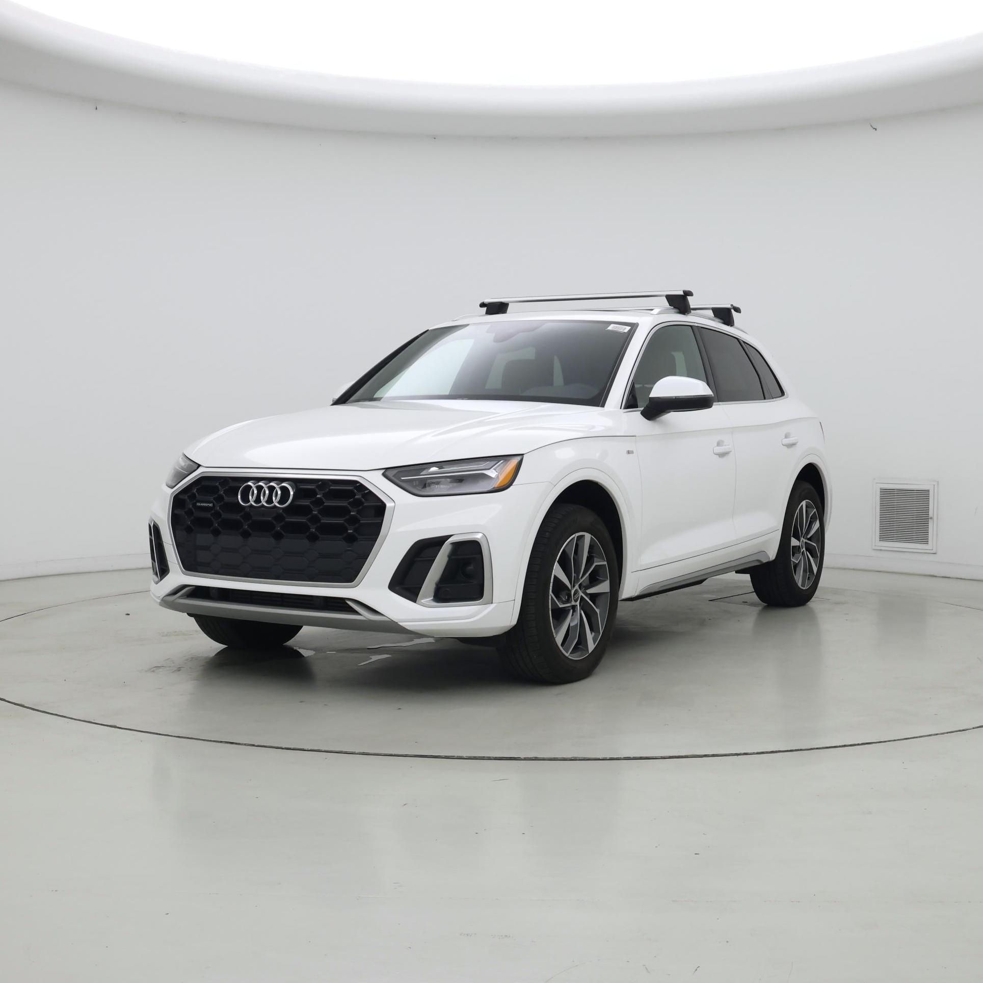 Thumbnail: 2023 Audi Q5 - 4