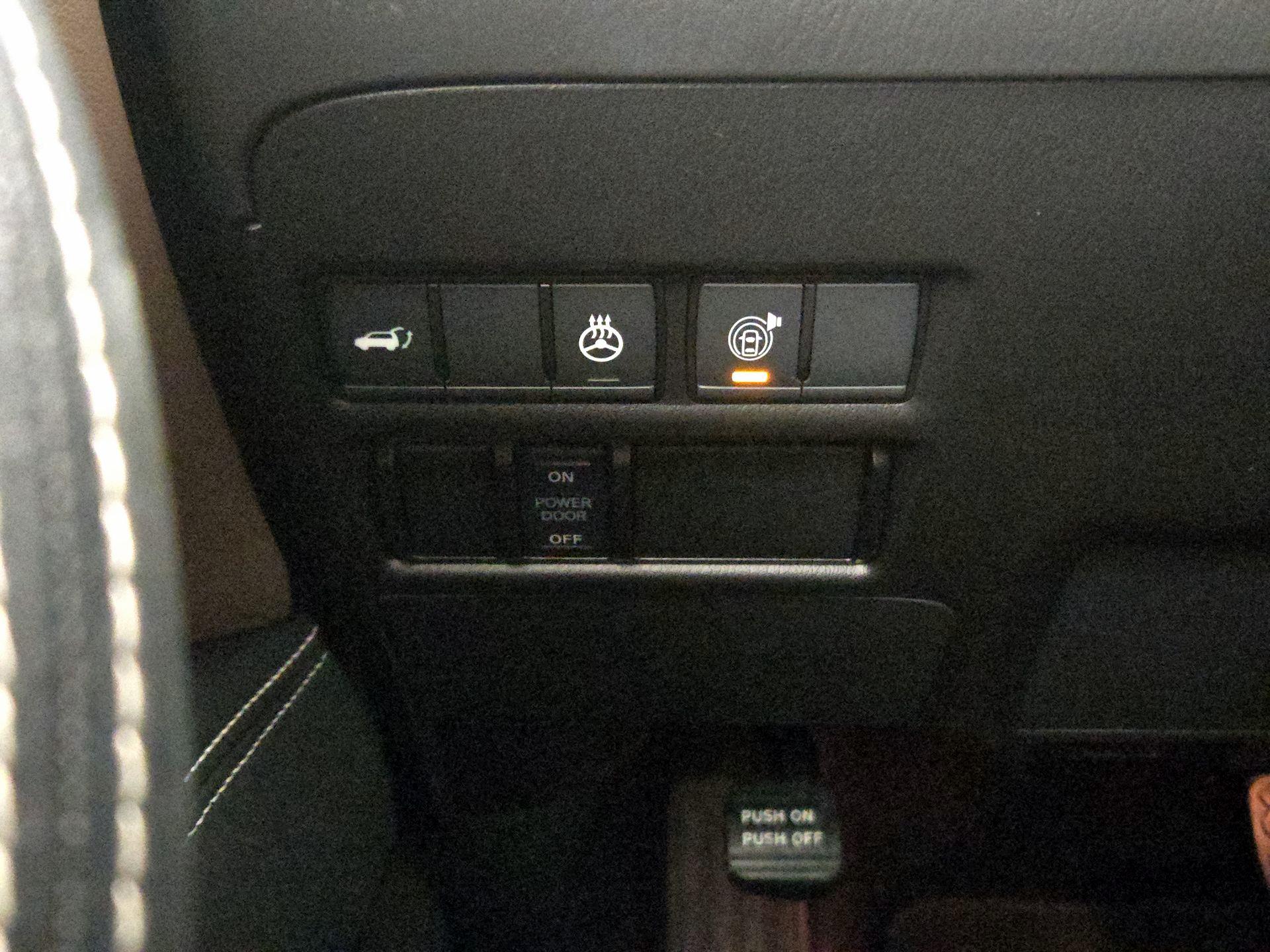 Thumbnail: 2024 INFINITI QX80 - 13