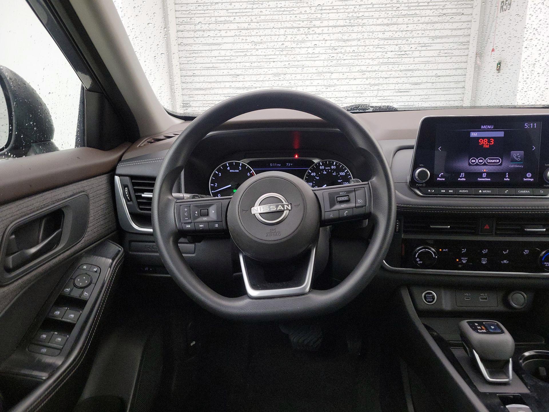 Thumbnail: 2022 Nissan Rogue - 10