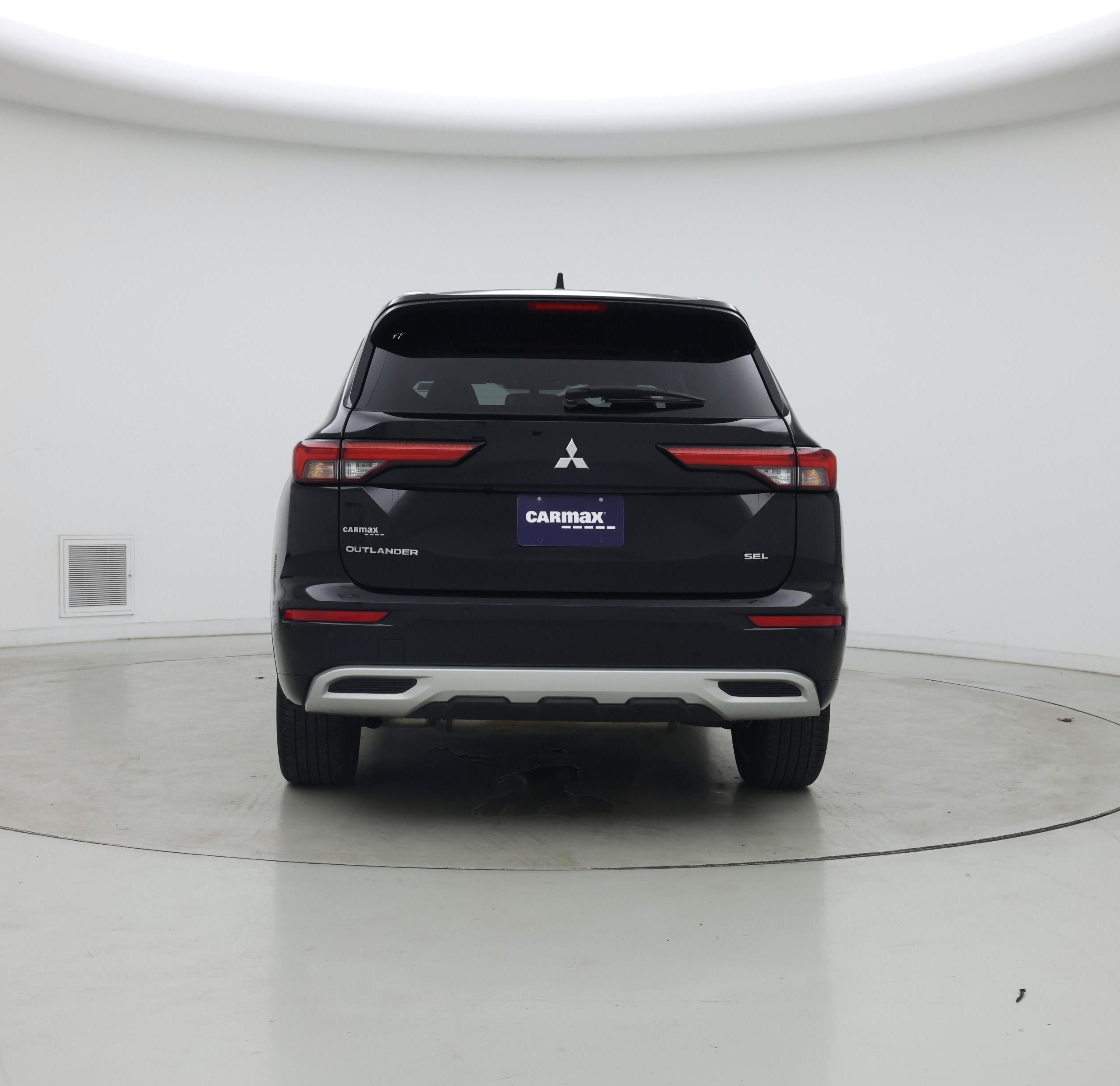 Thumbnail: 2024 Mitsubishi Outlander - 6