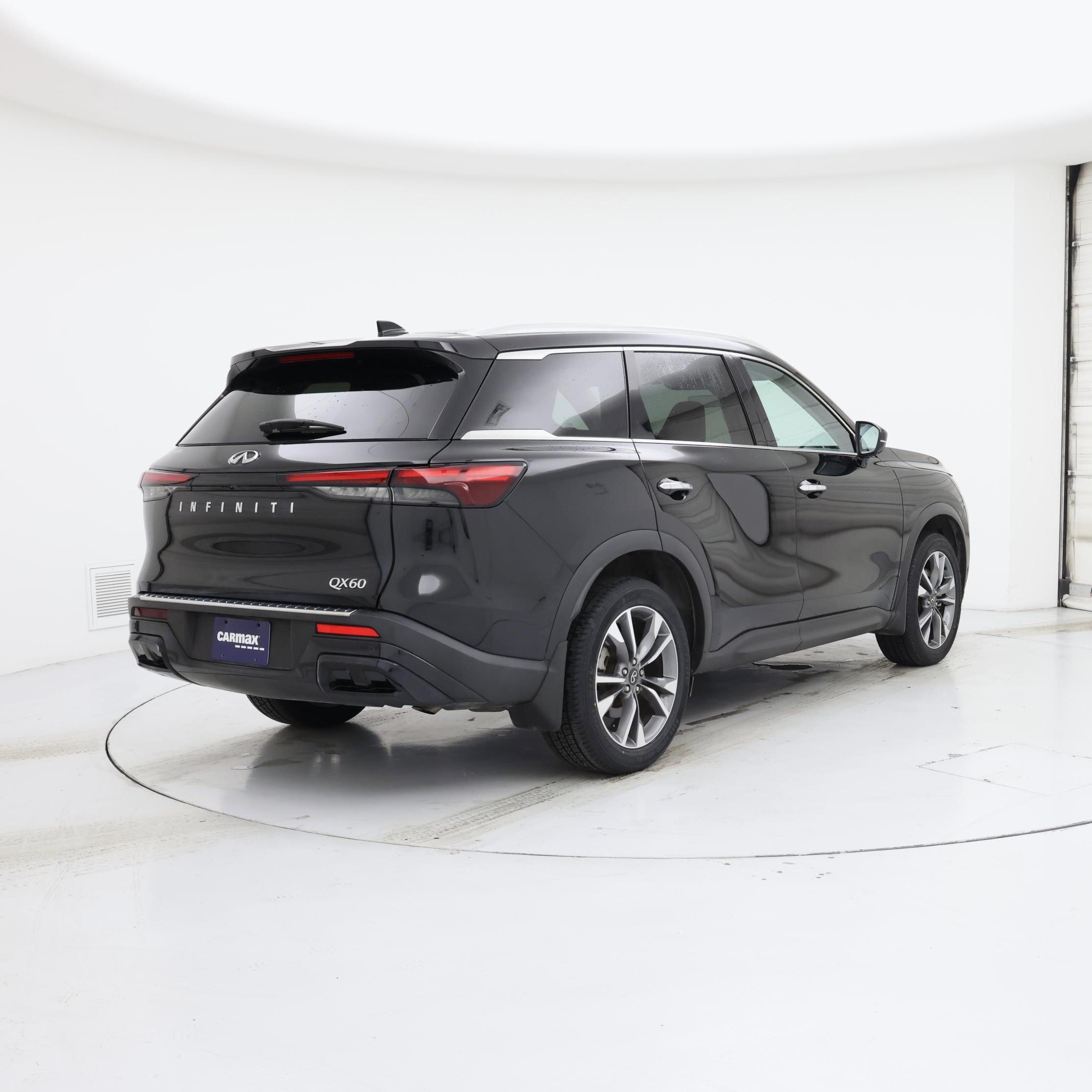 Thumbnail: 2023 INFINITI QX60 - 8