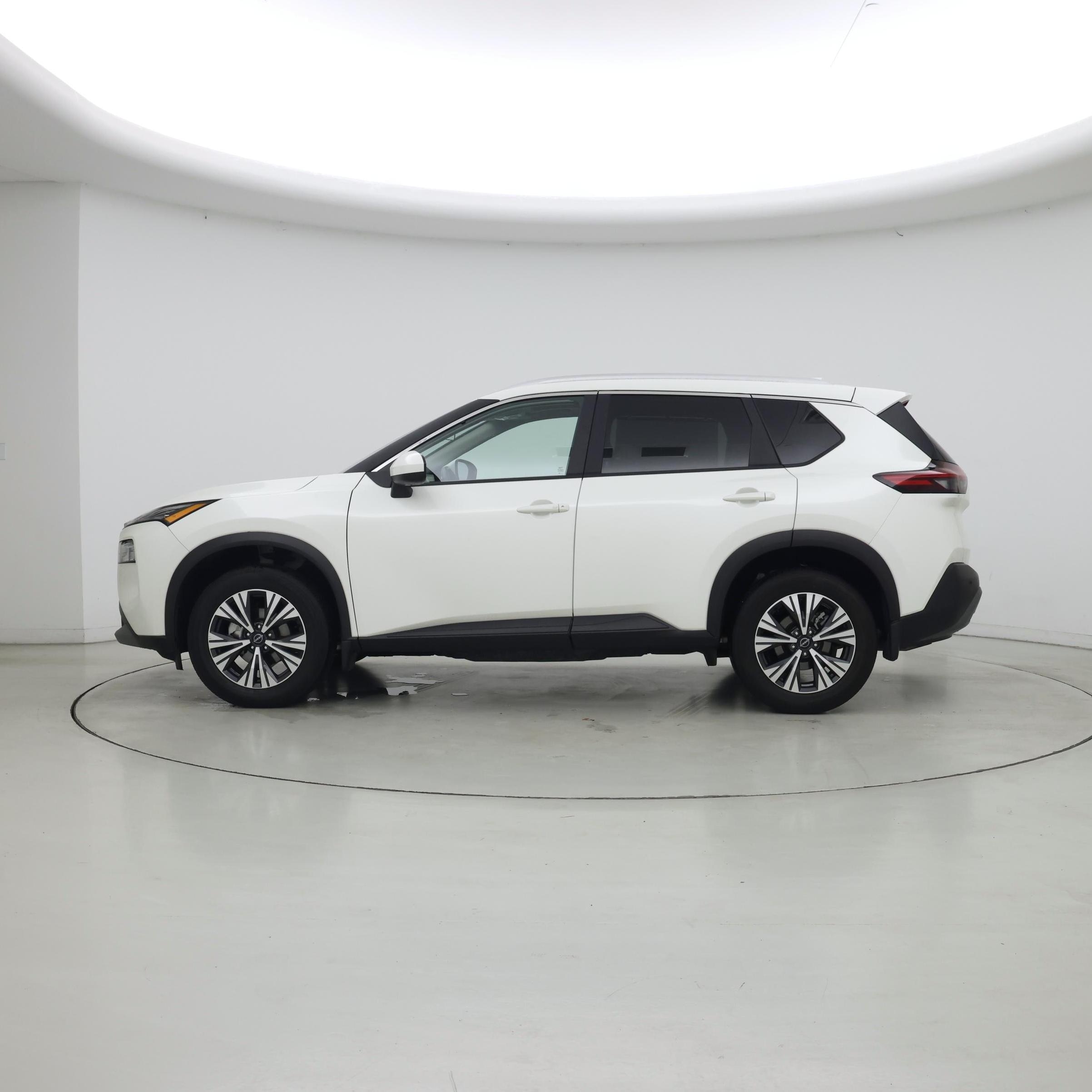 Thumbnail: 2023 Nissan Rogue - 3