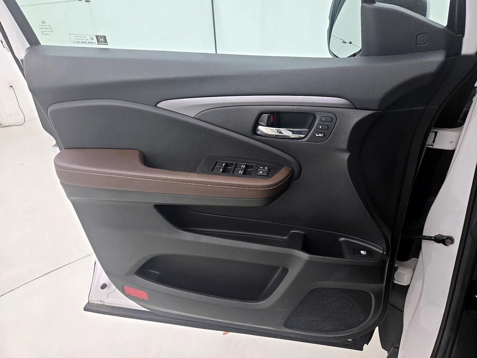 2025 Honda Ridgeline RTL - Photo 13