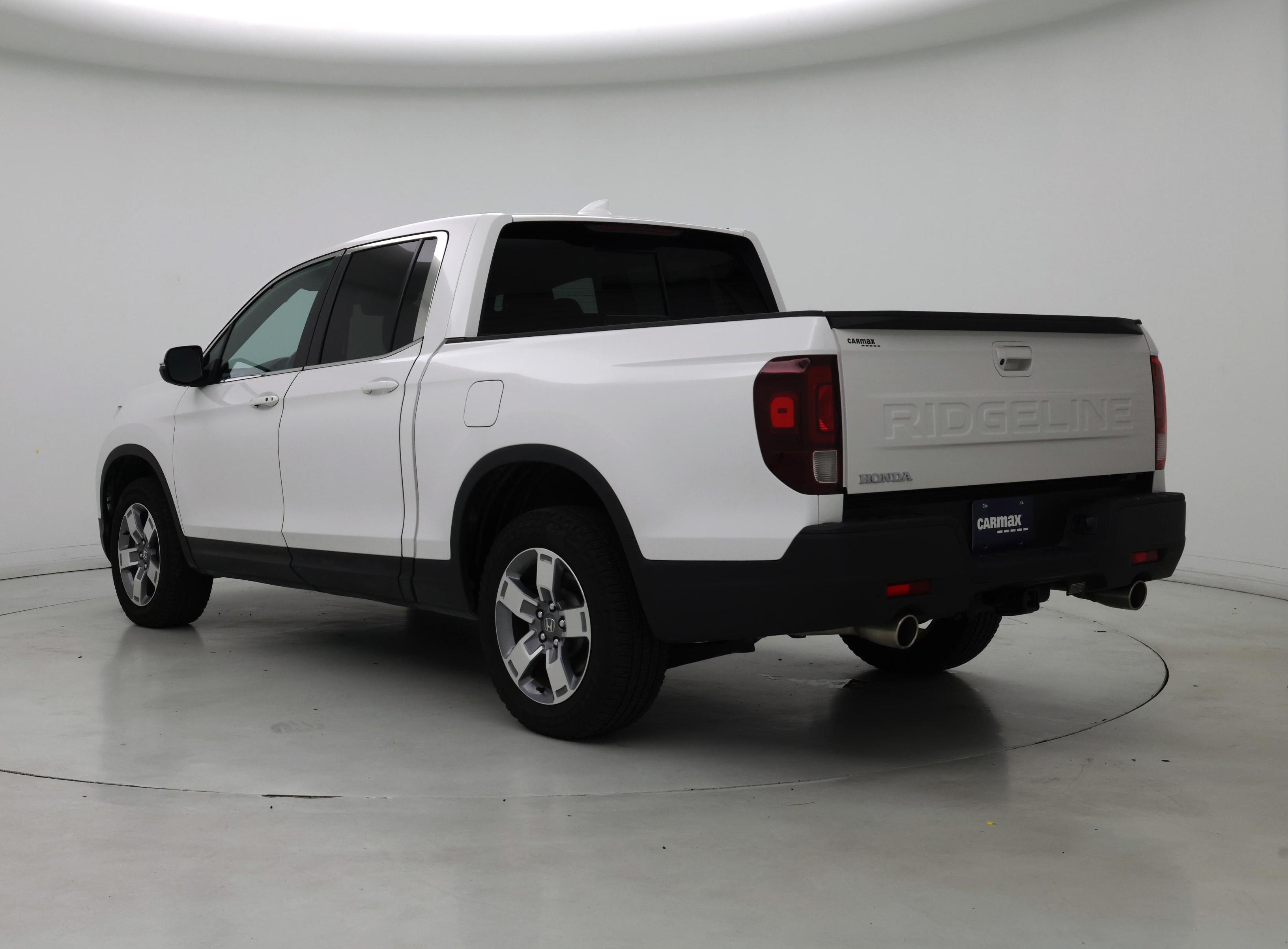 Thumbnail: 2025 Honda Ridgeline - 2
